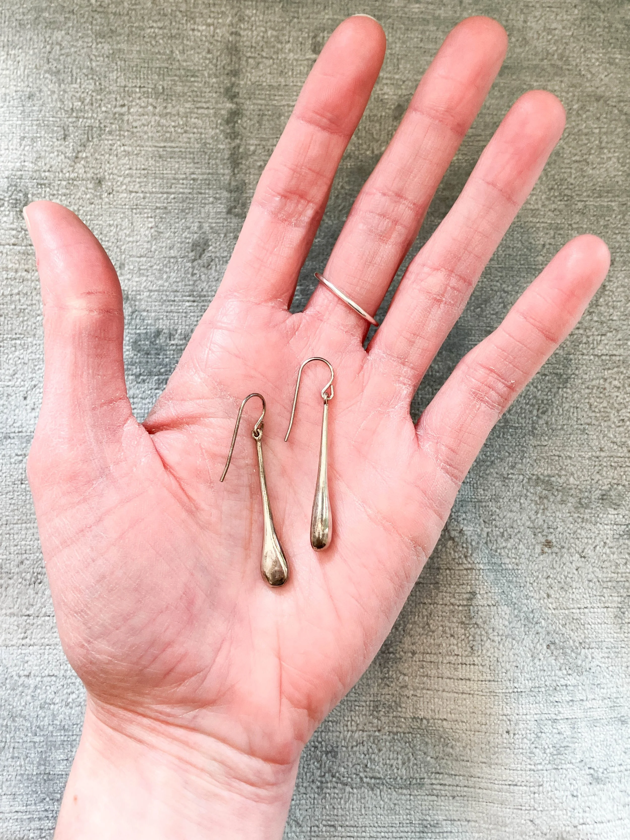 earrings (10 of 17).jpg