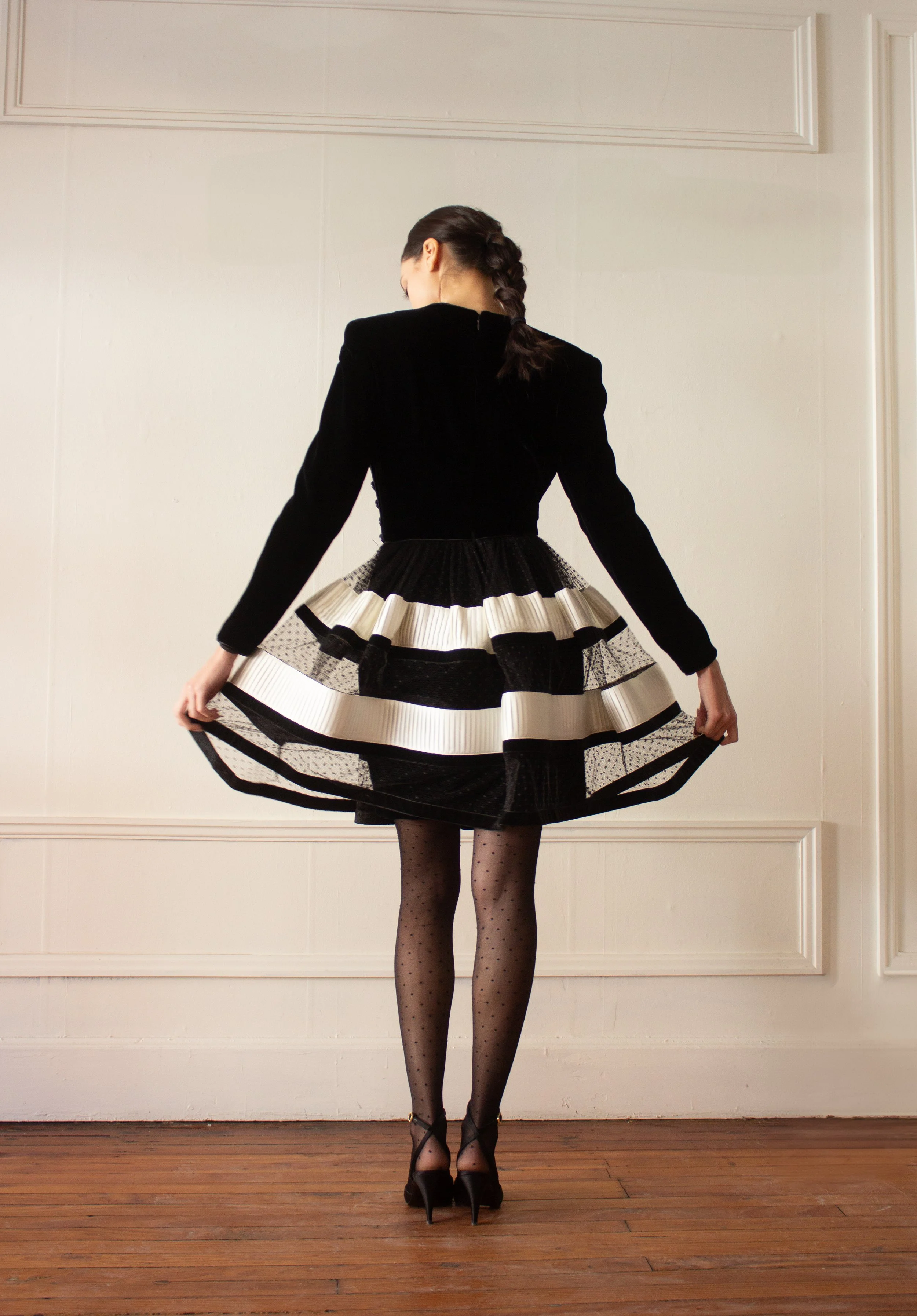 valentino cupcake (5 of 5).jpg