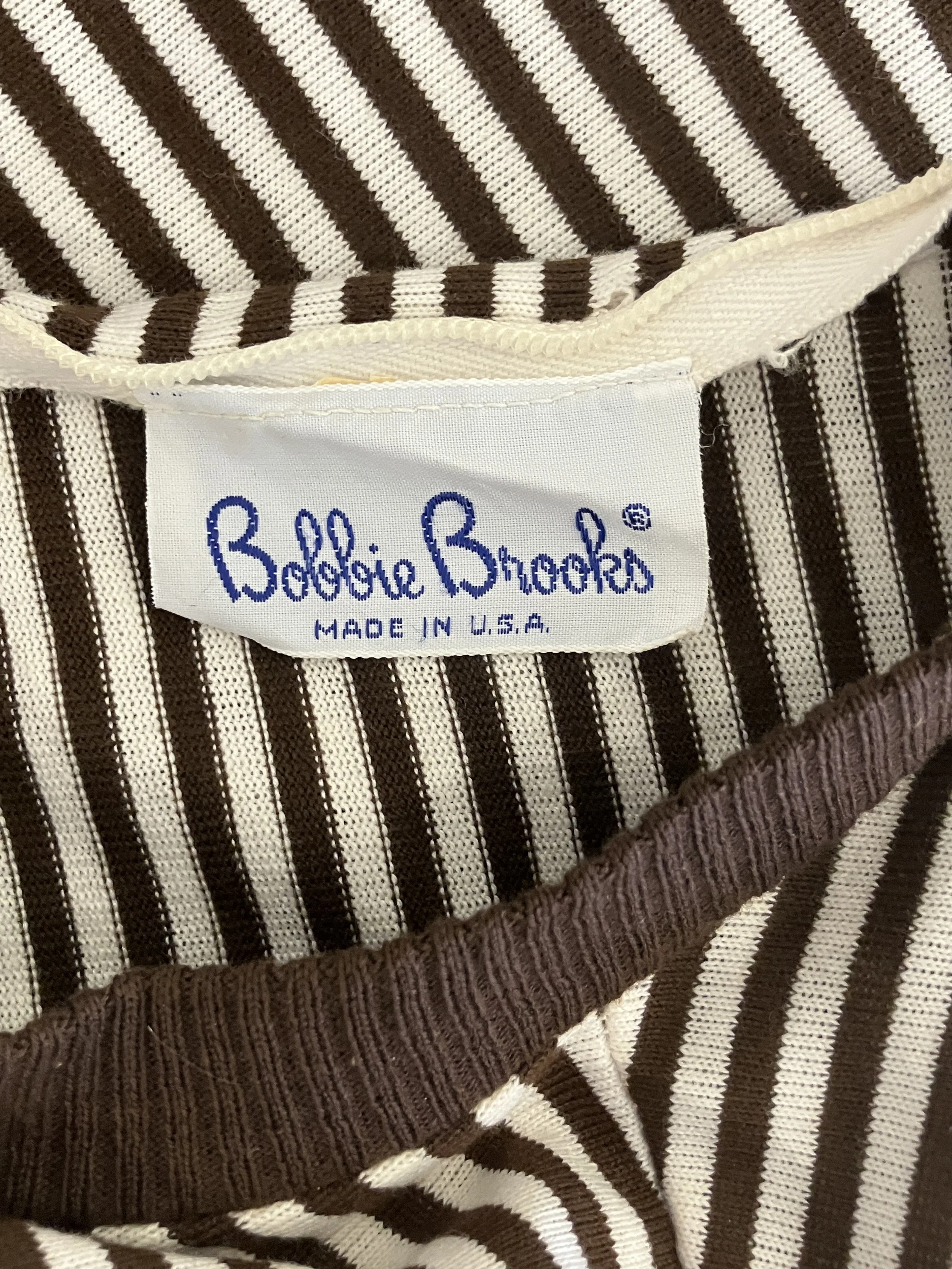 brown stripe tag.jpeg