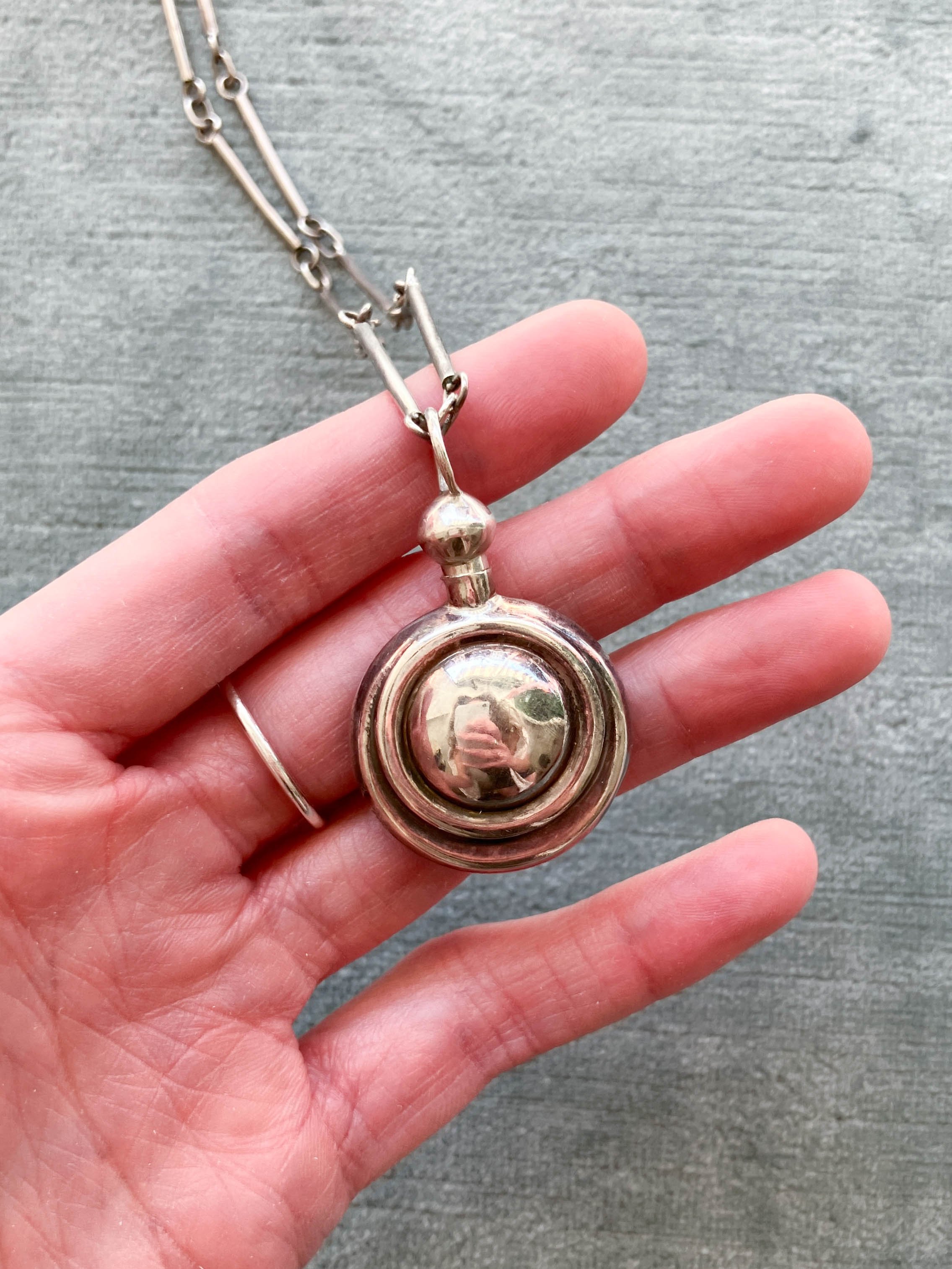perfume pendant (7 of 7).jpg