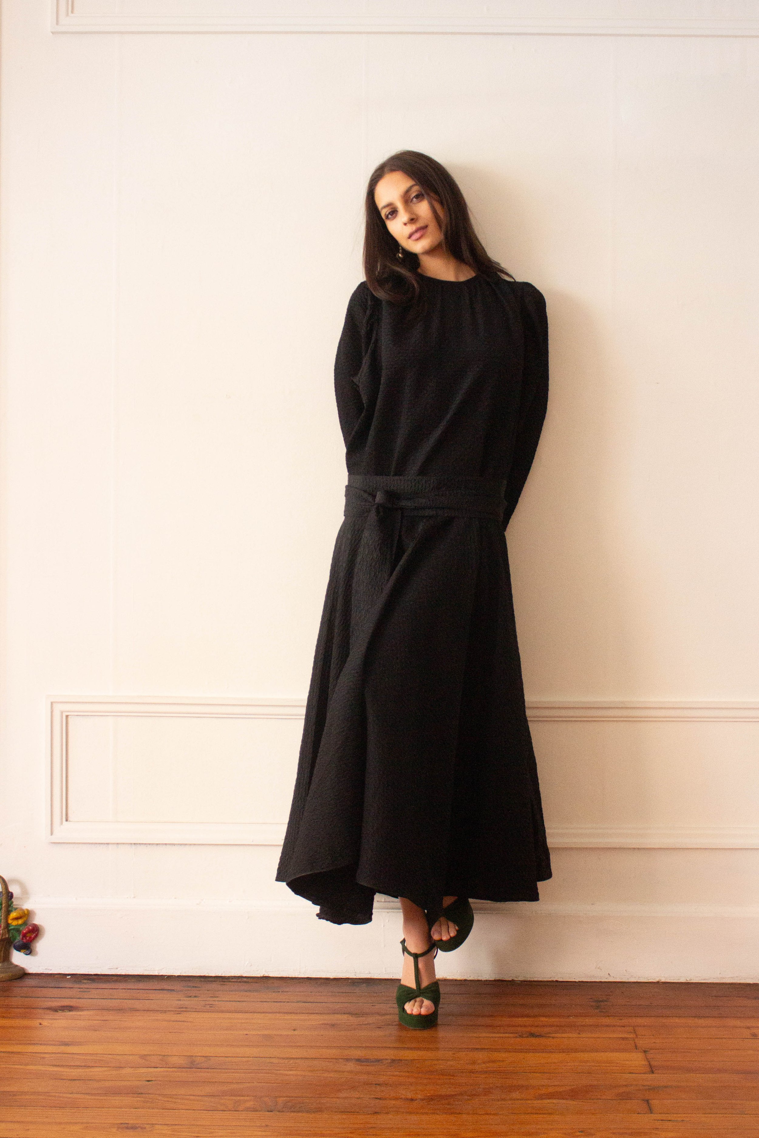 black drop waist (5 of 7).jpg