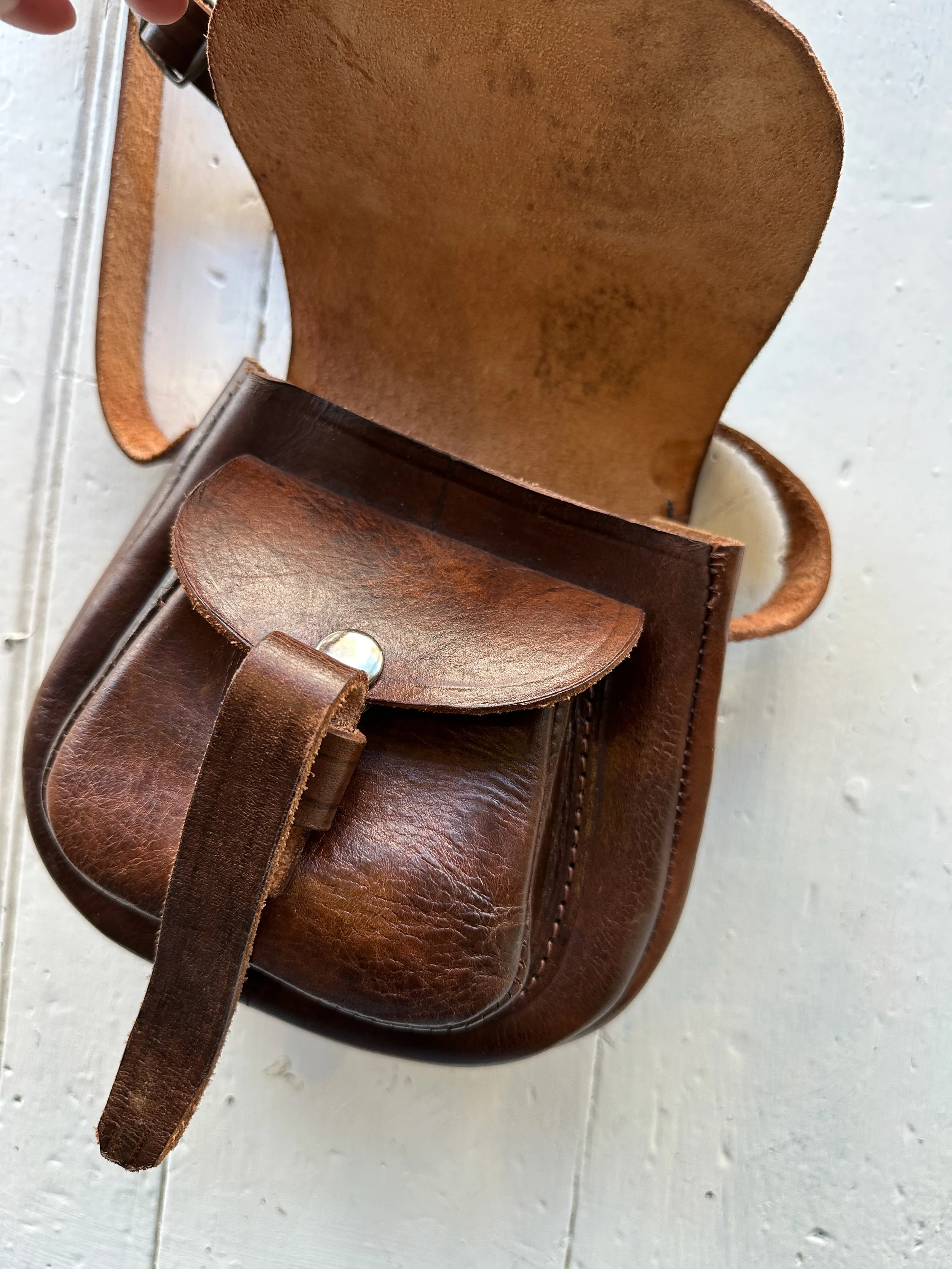 mini cross body (3 of 4).jpg