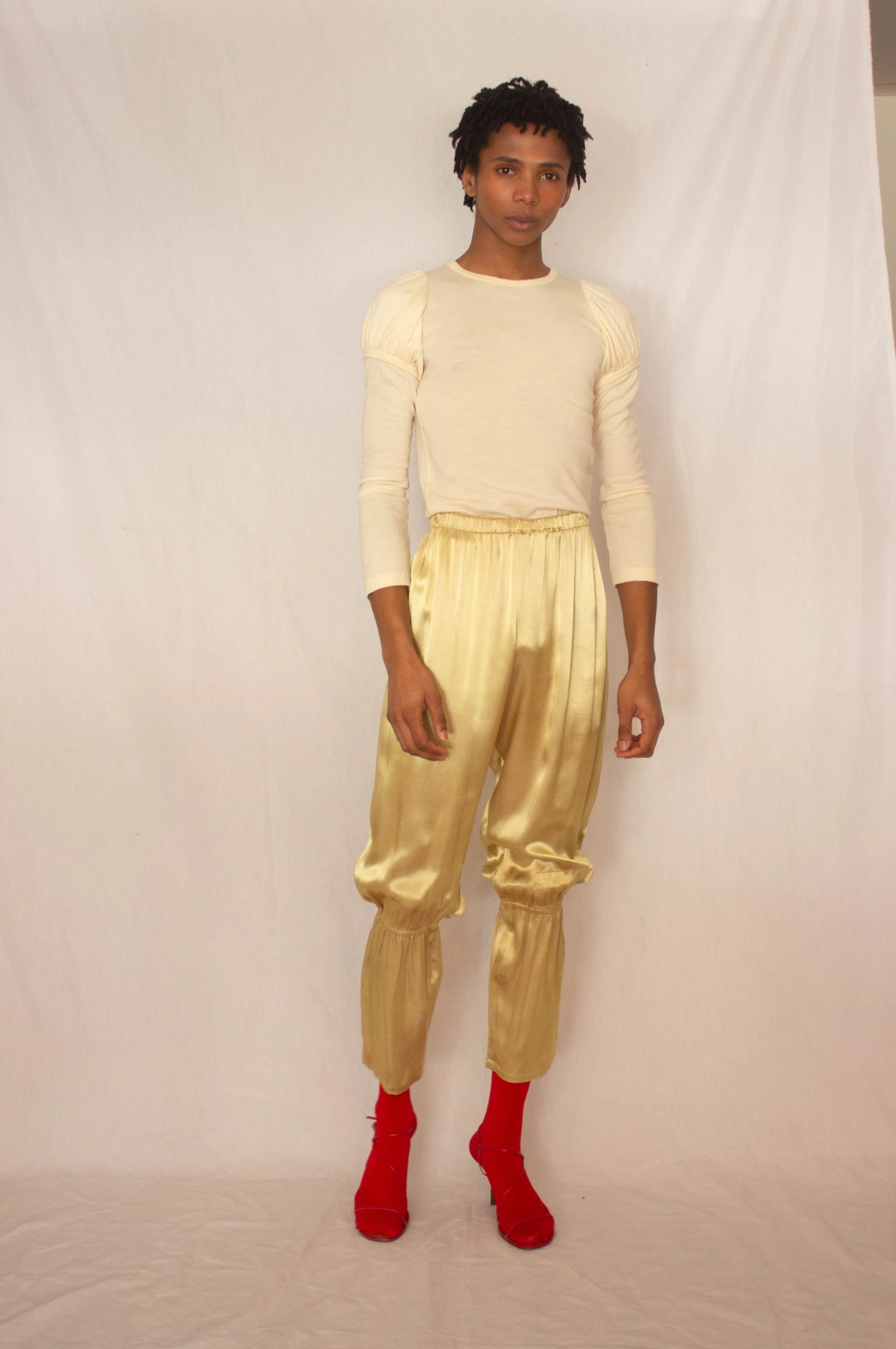 gold pants (4 of 6).jpg