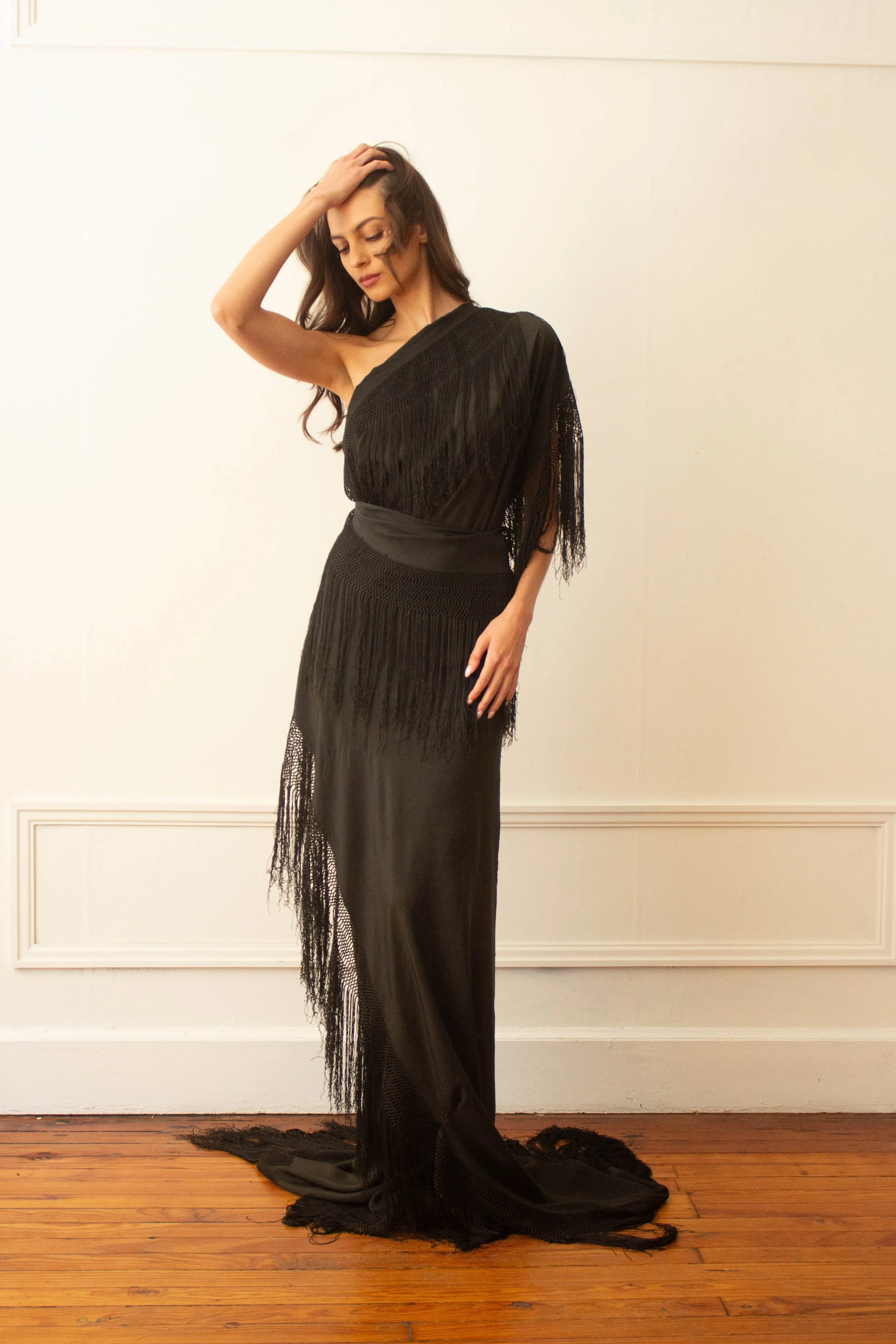 fringe piano shawl (5 of 6).jpg