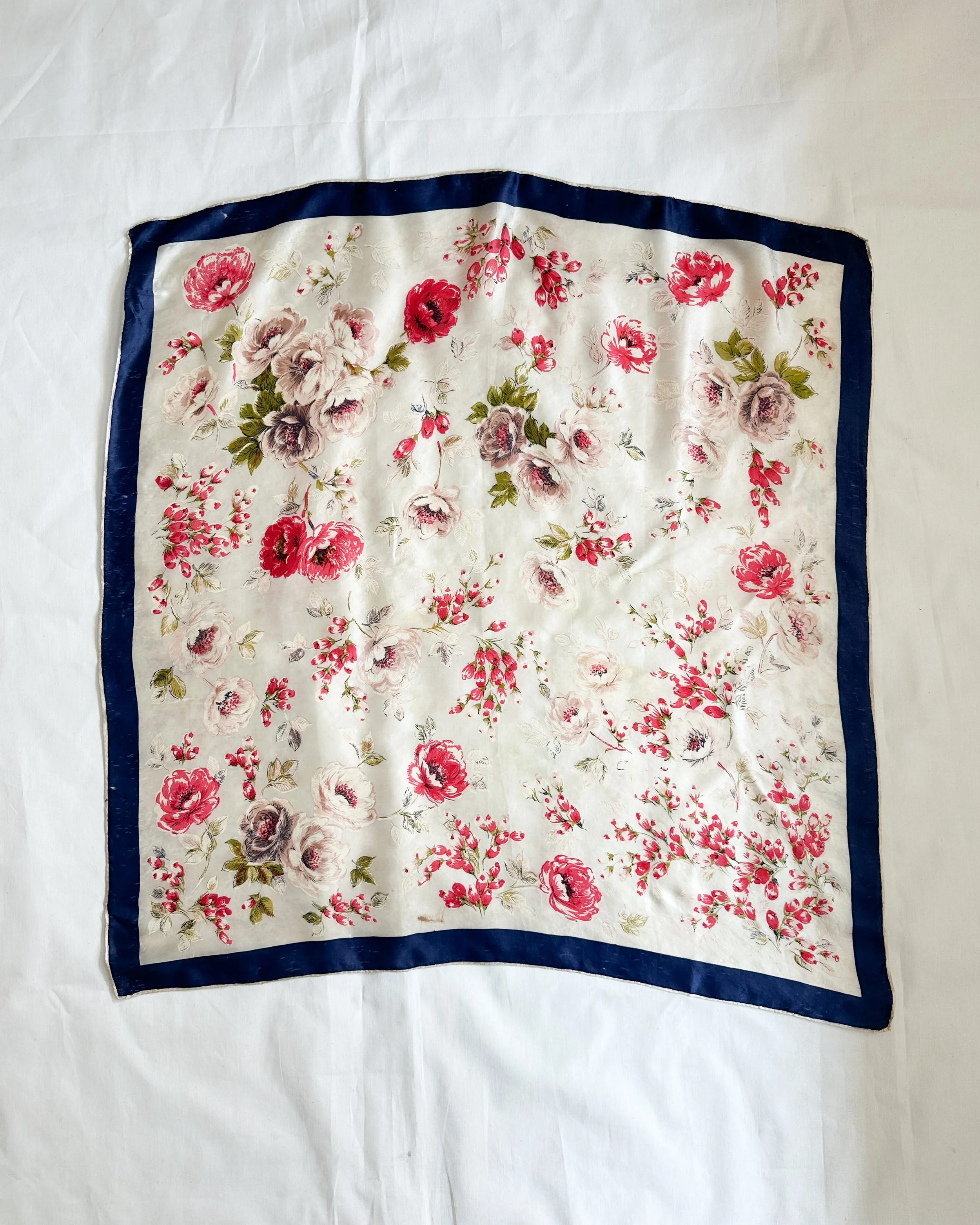 silk scarves (26 of 53).jpg