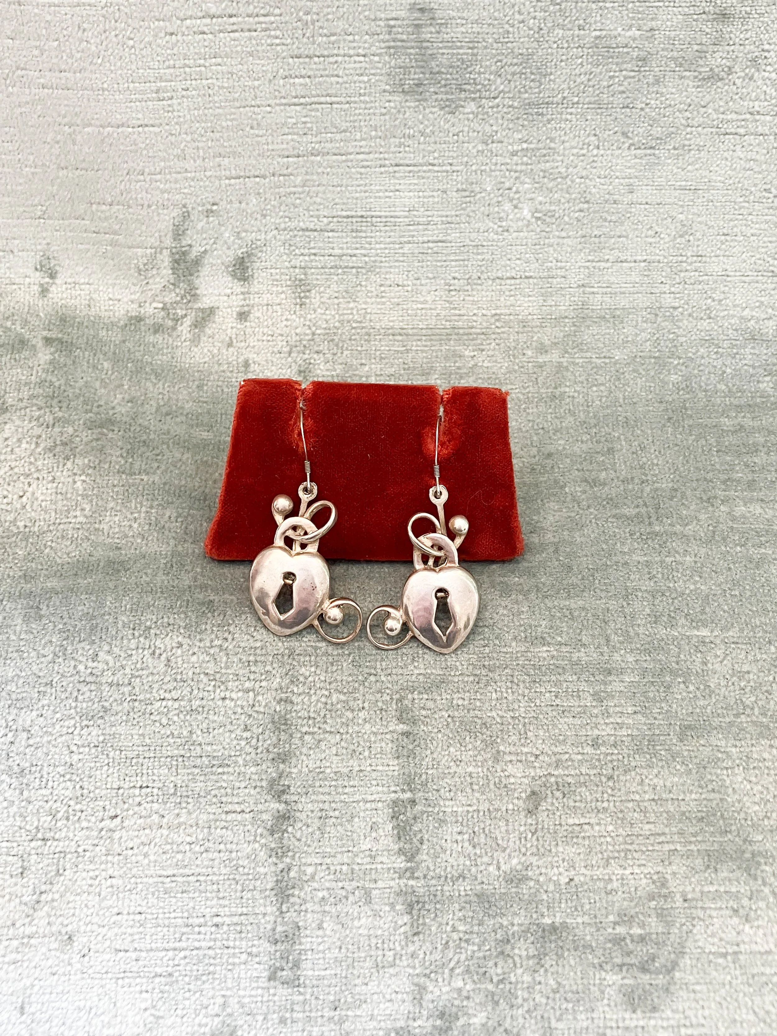 earrings (12 of 17).jpg