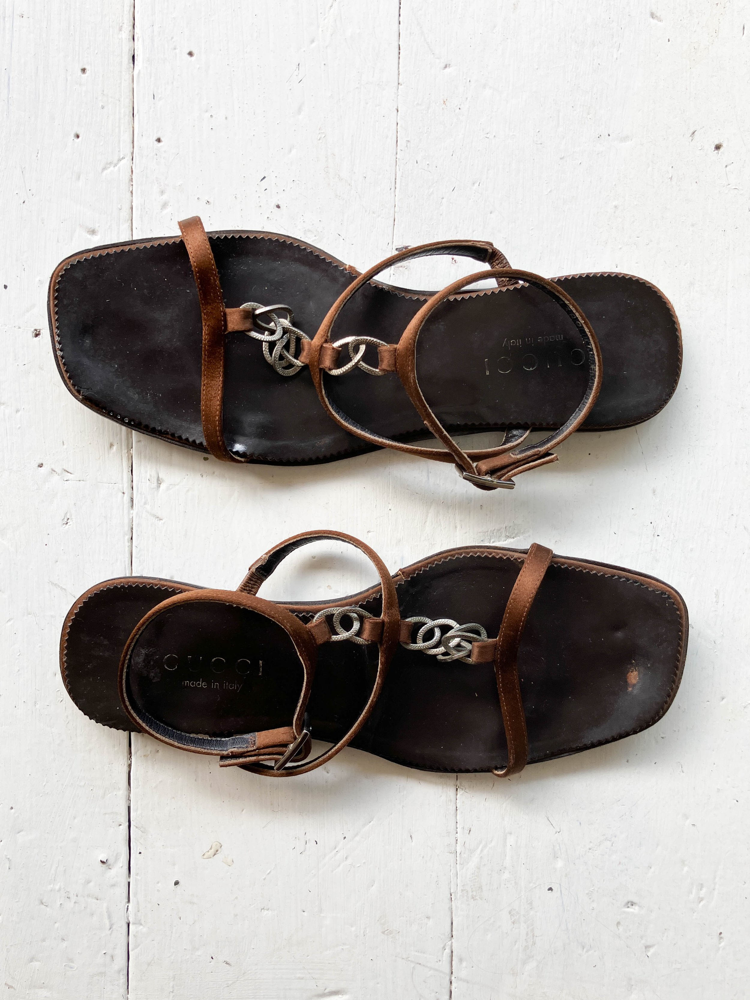 gucci sandals (3 of 5).jpg