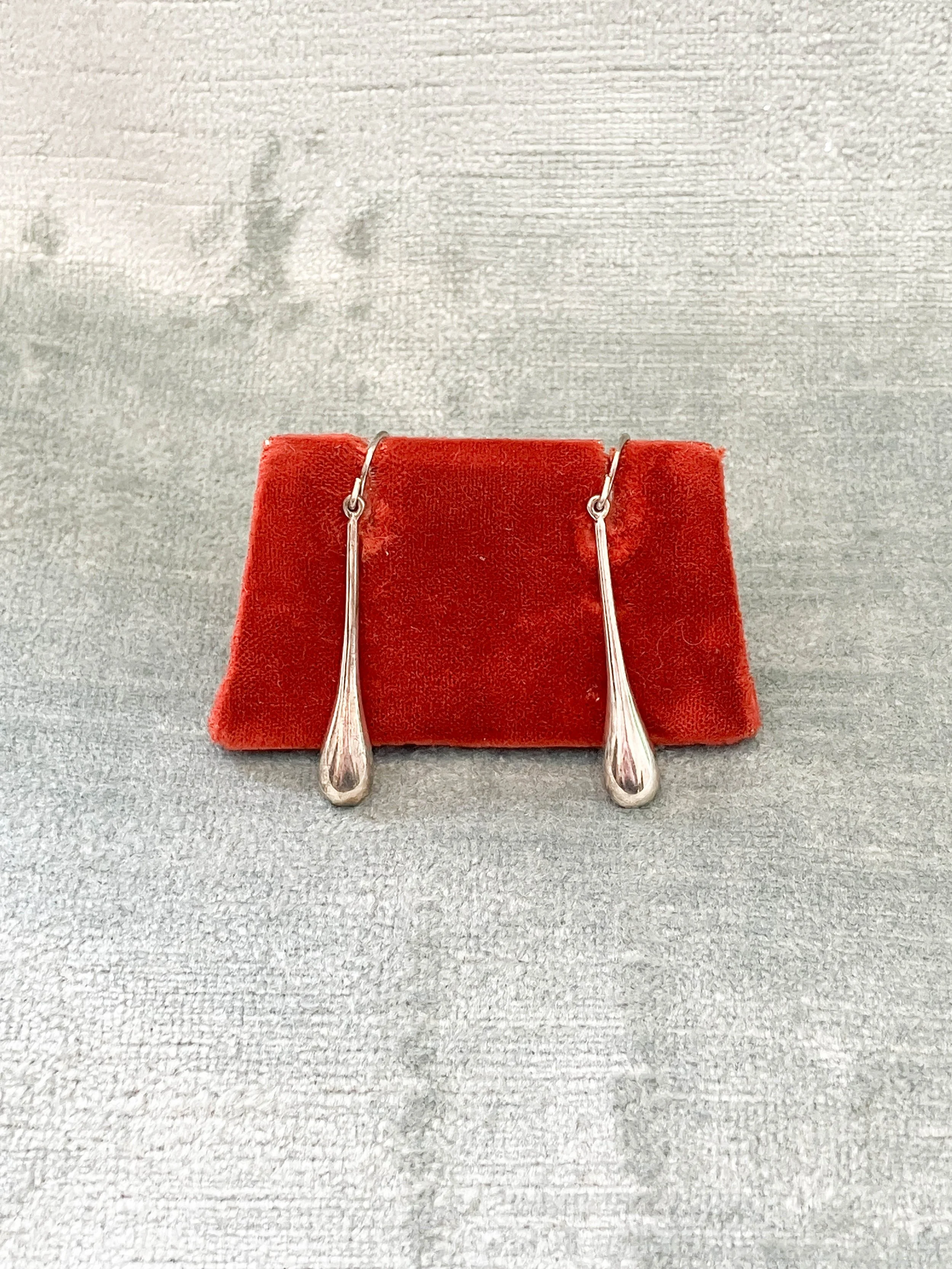 earrings (8 of 17).jpg