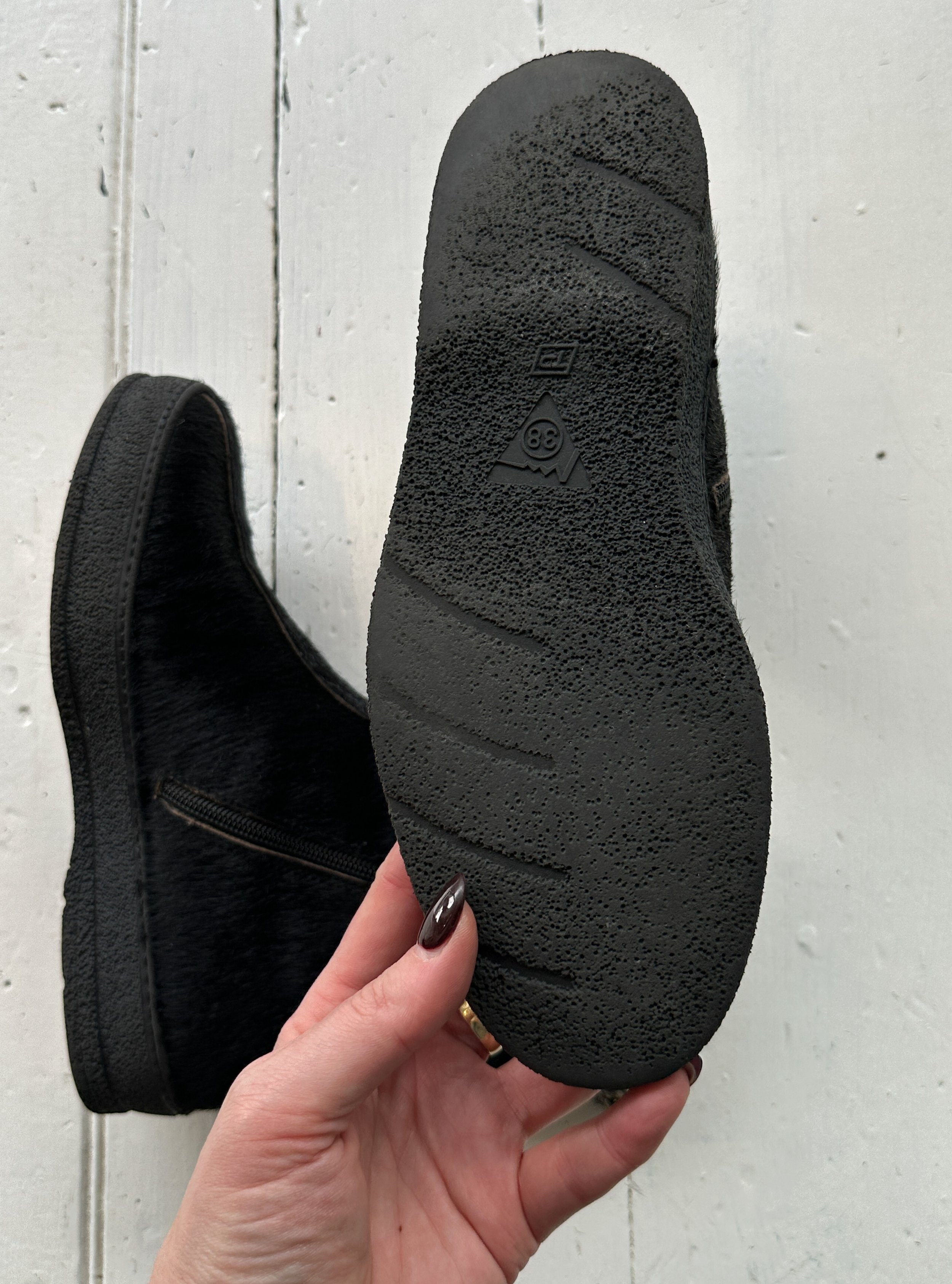 ponyhair boots (5 of 5).jpg