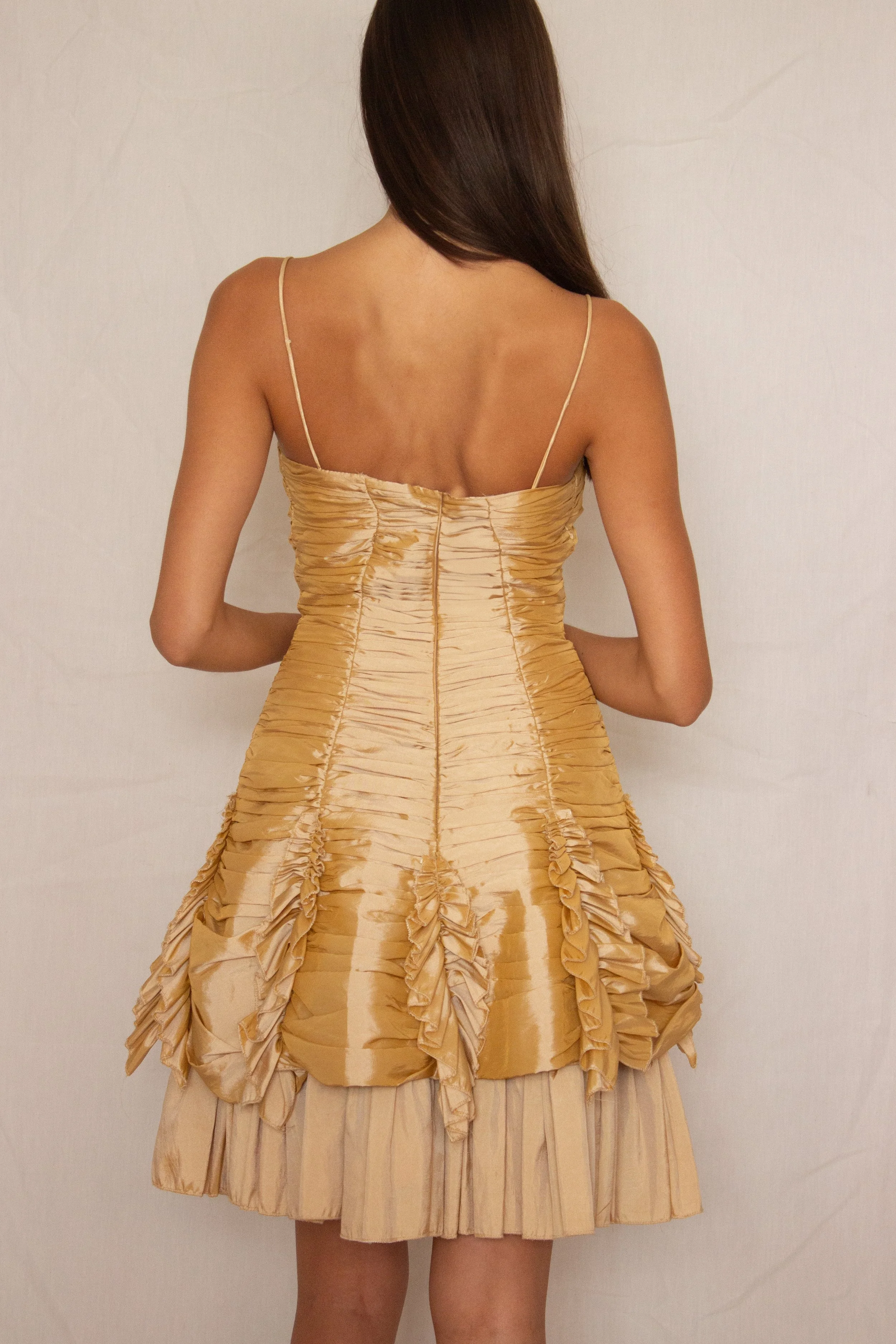 gold dress (4 of 4).jpg