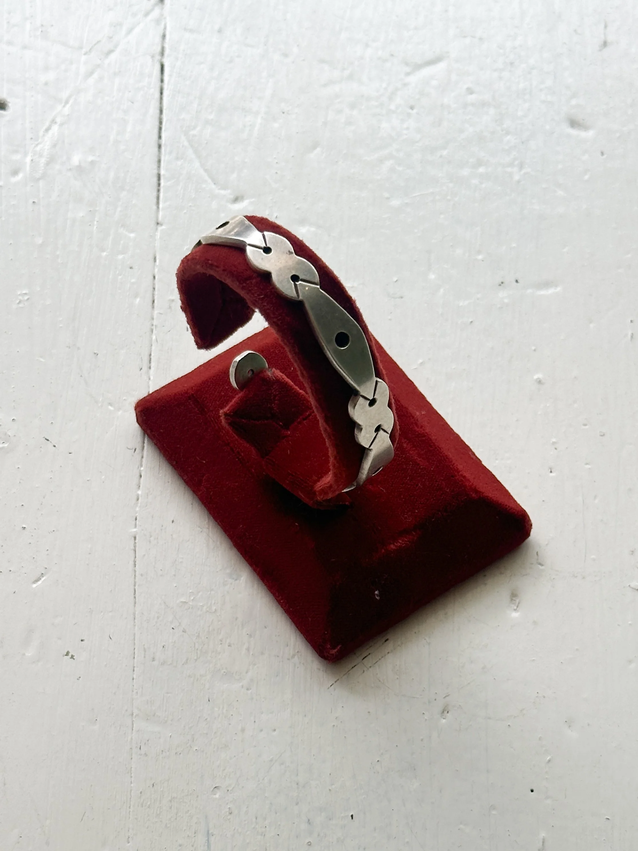 chain cuff (4 of 4).jpg