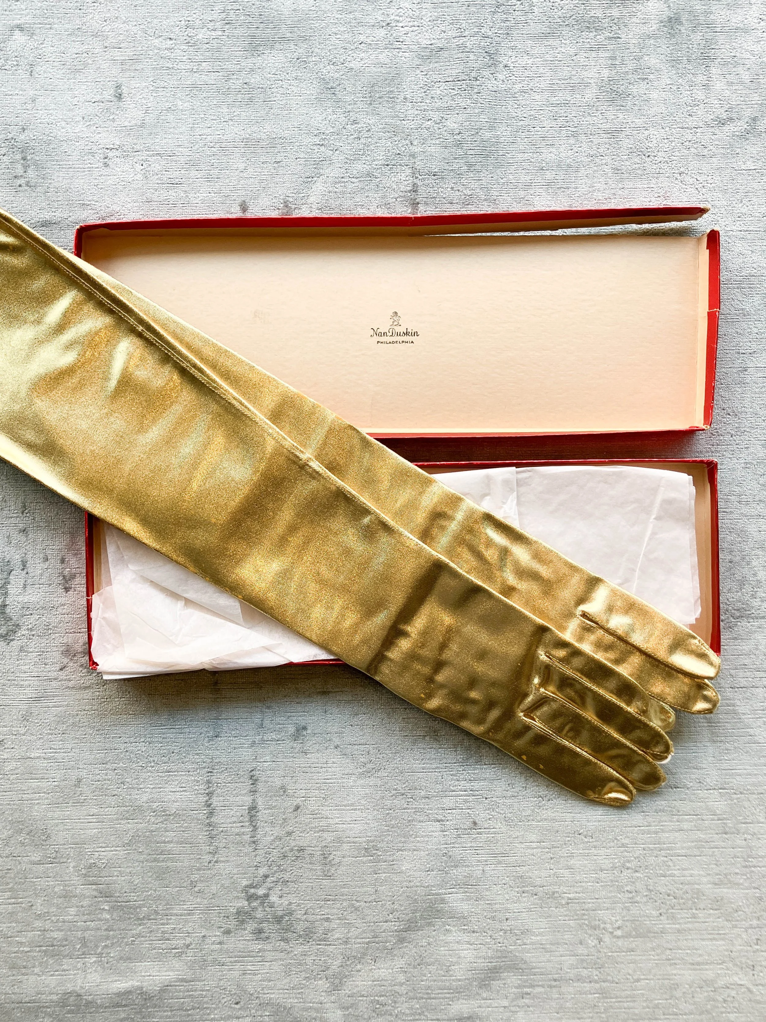 gold nan duskin (2 of 5).jpg