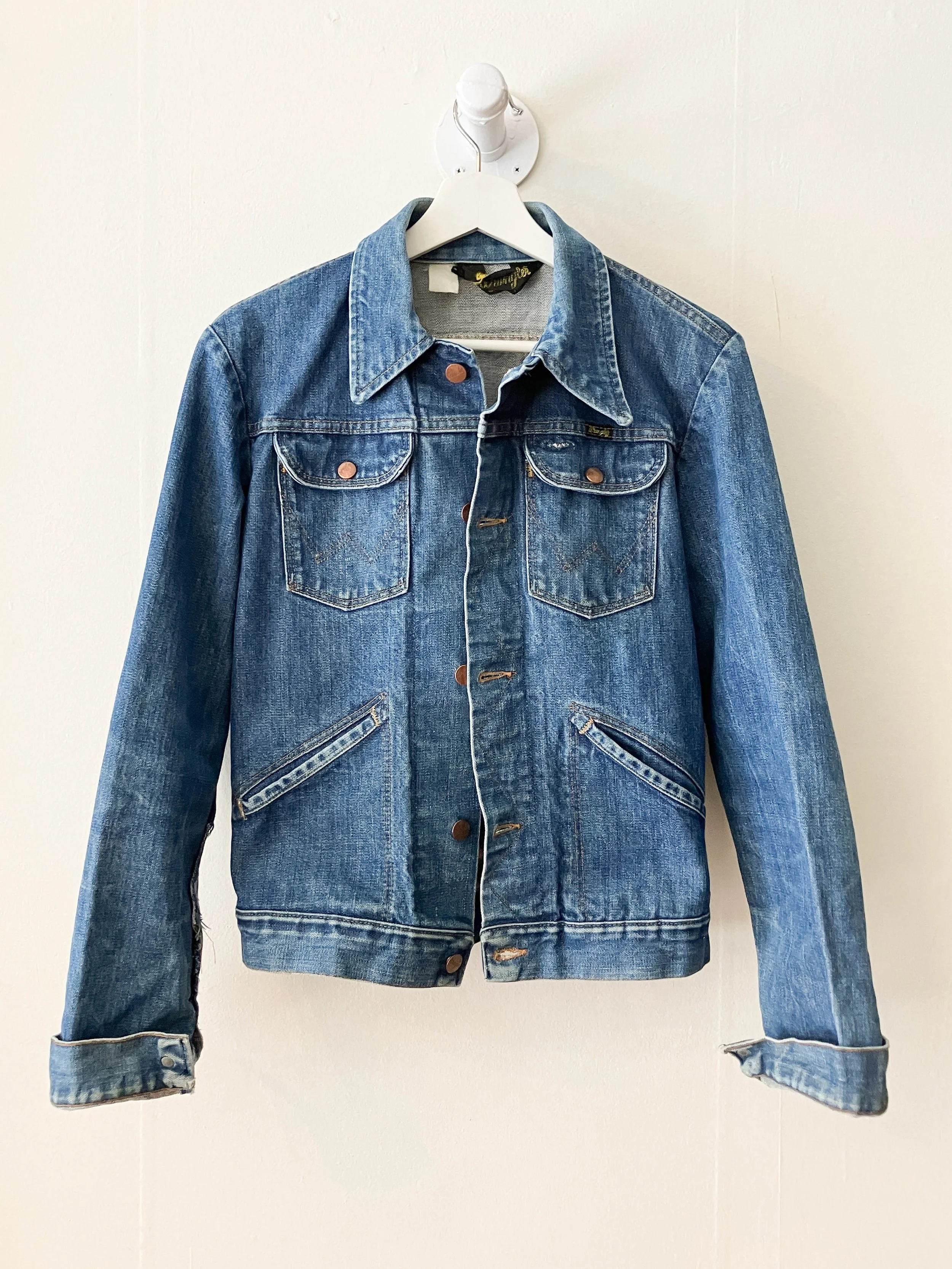 wrangler jacket (4 of 6).jpg