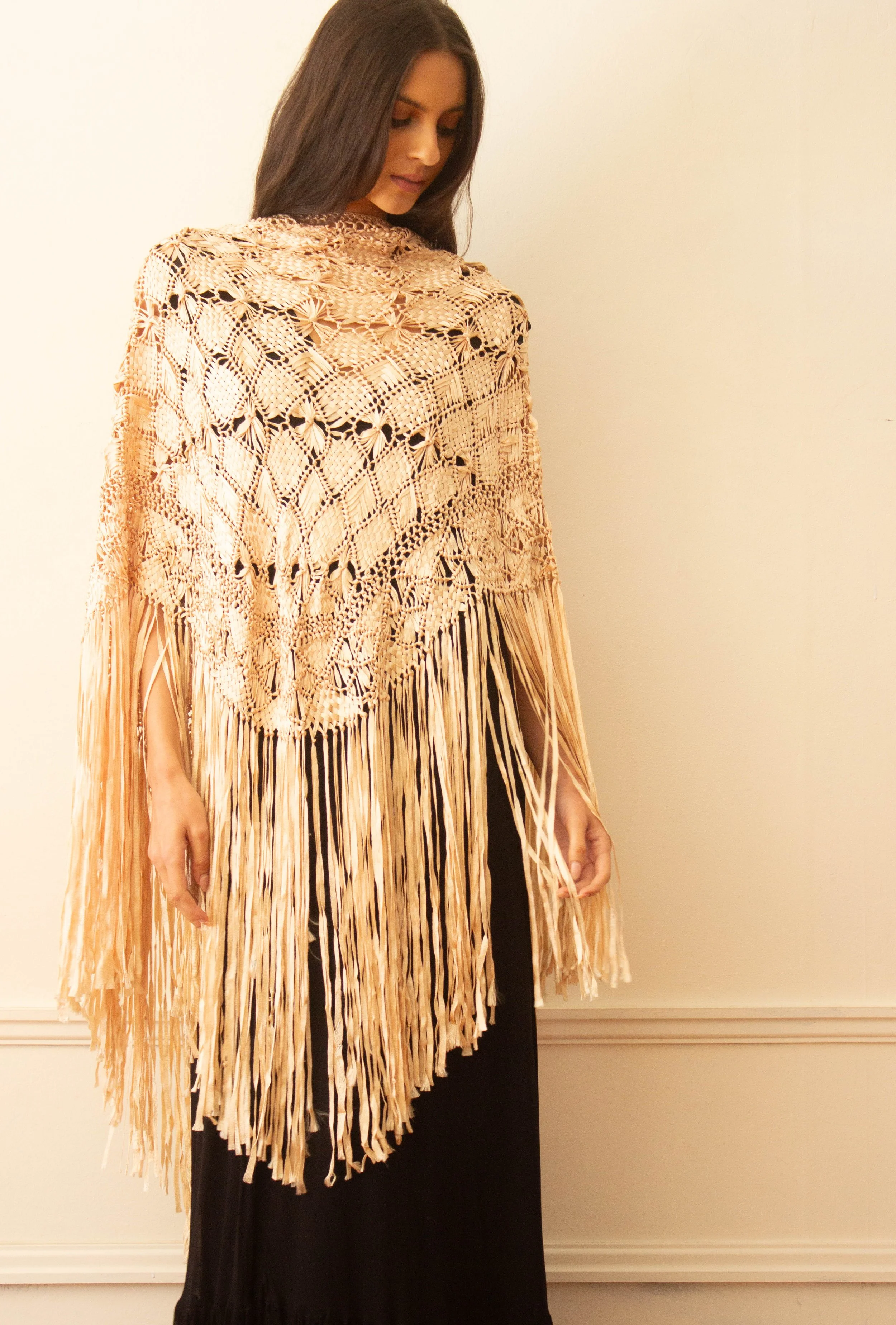 ribbon shawl (3 of 5).jpg