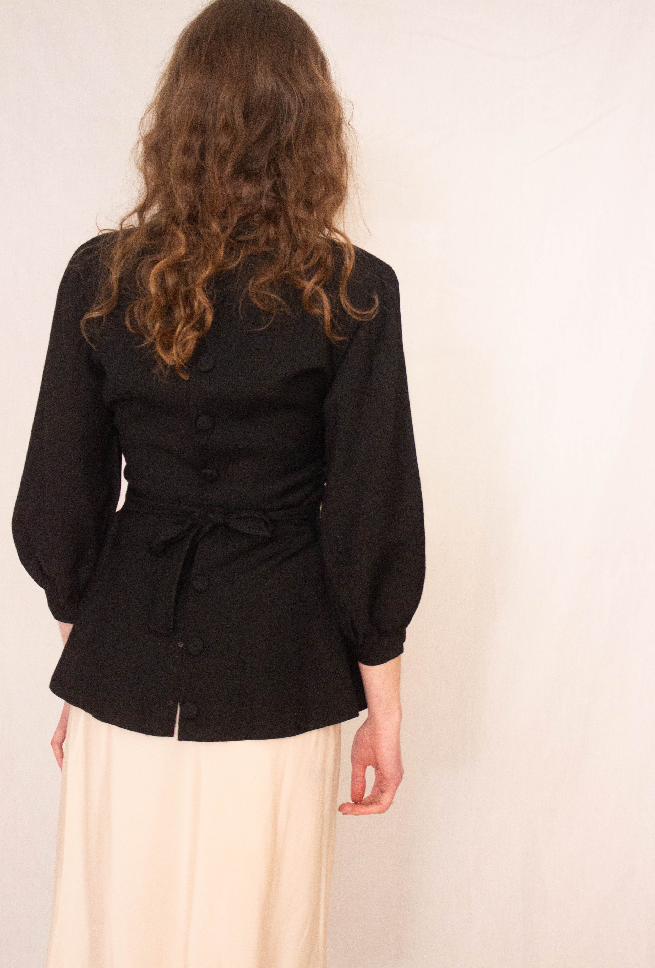 slip skirt (5 of 7).jpg