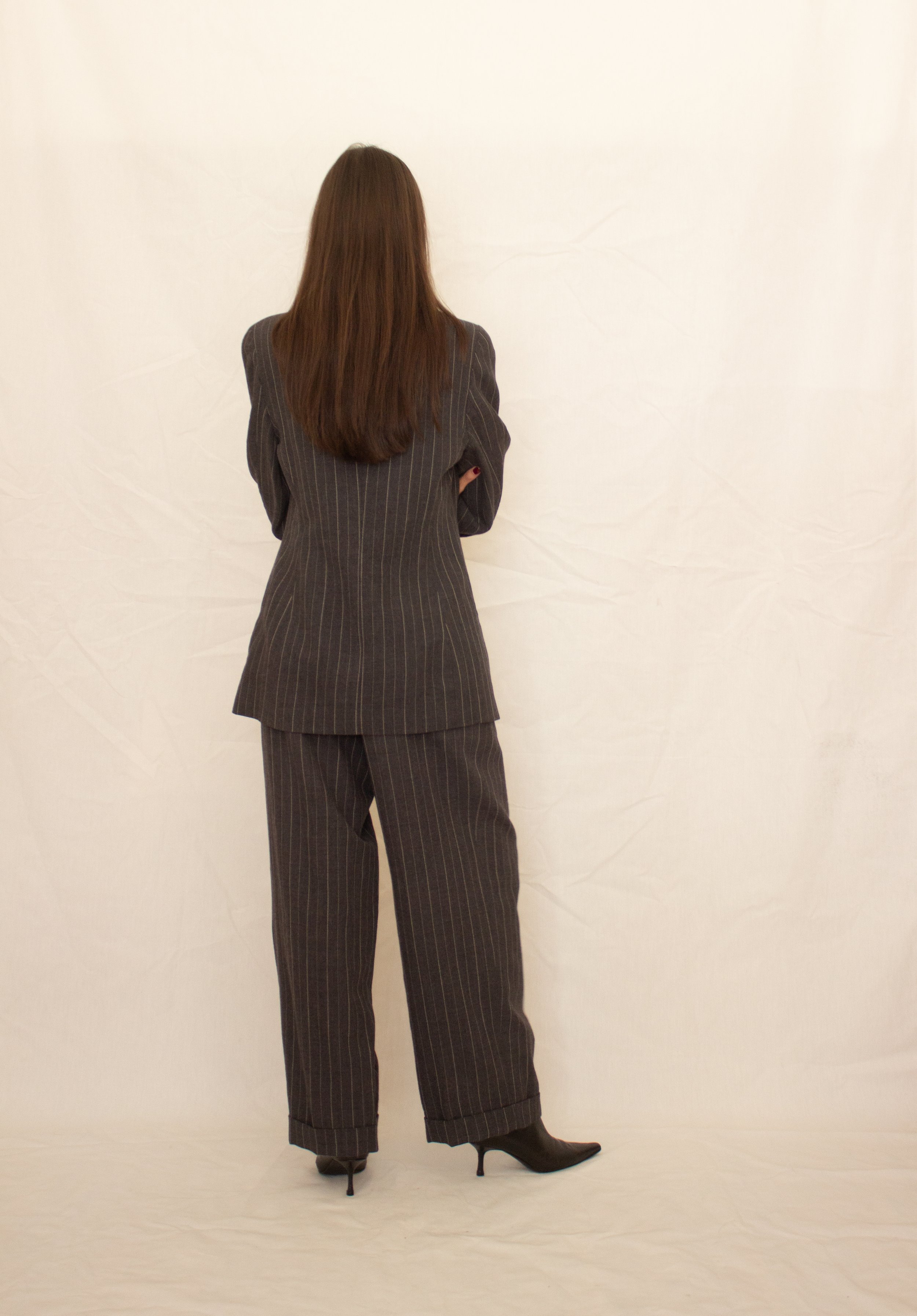 ungaro suit and silver bracelet (8 of 9).jpg