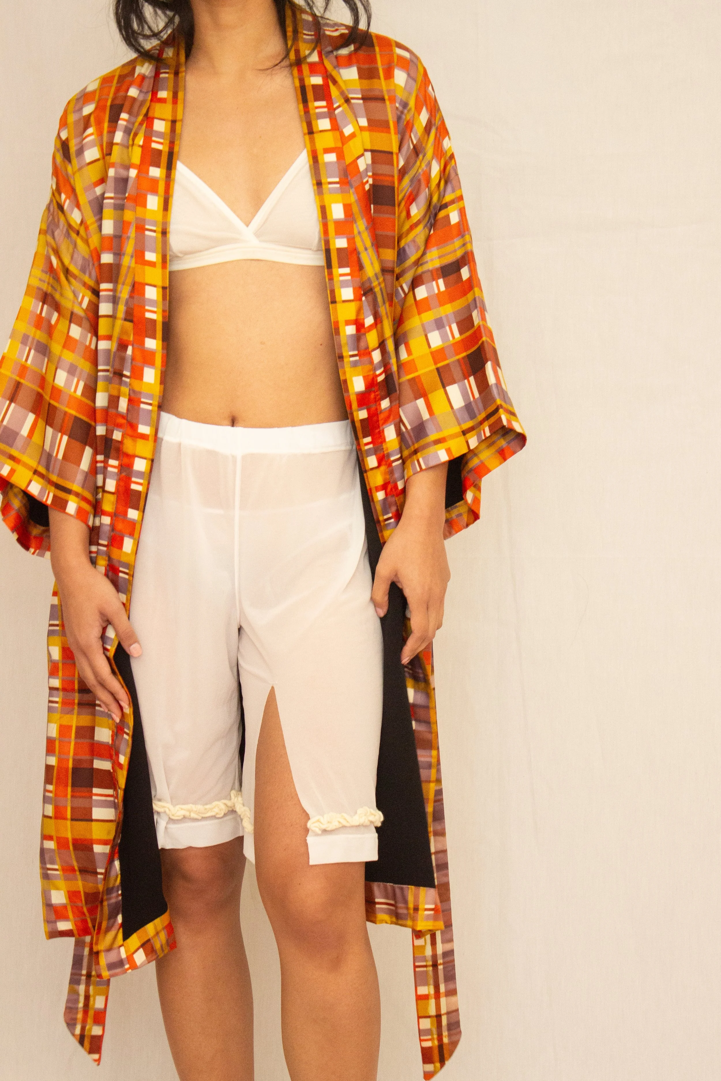 plaid robe (3 of 5).jpg