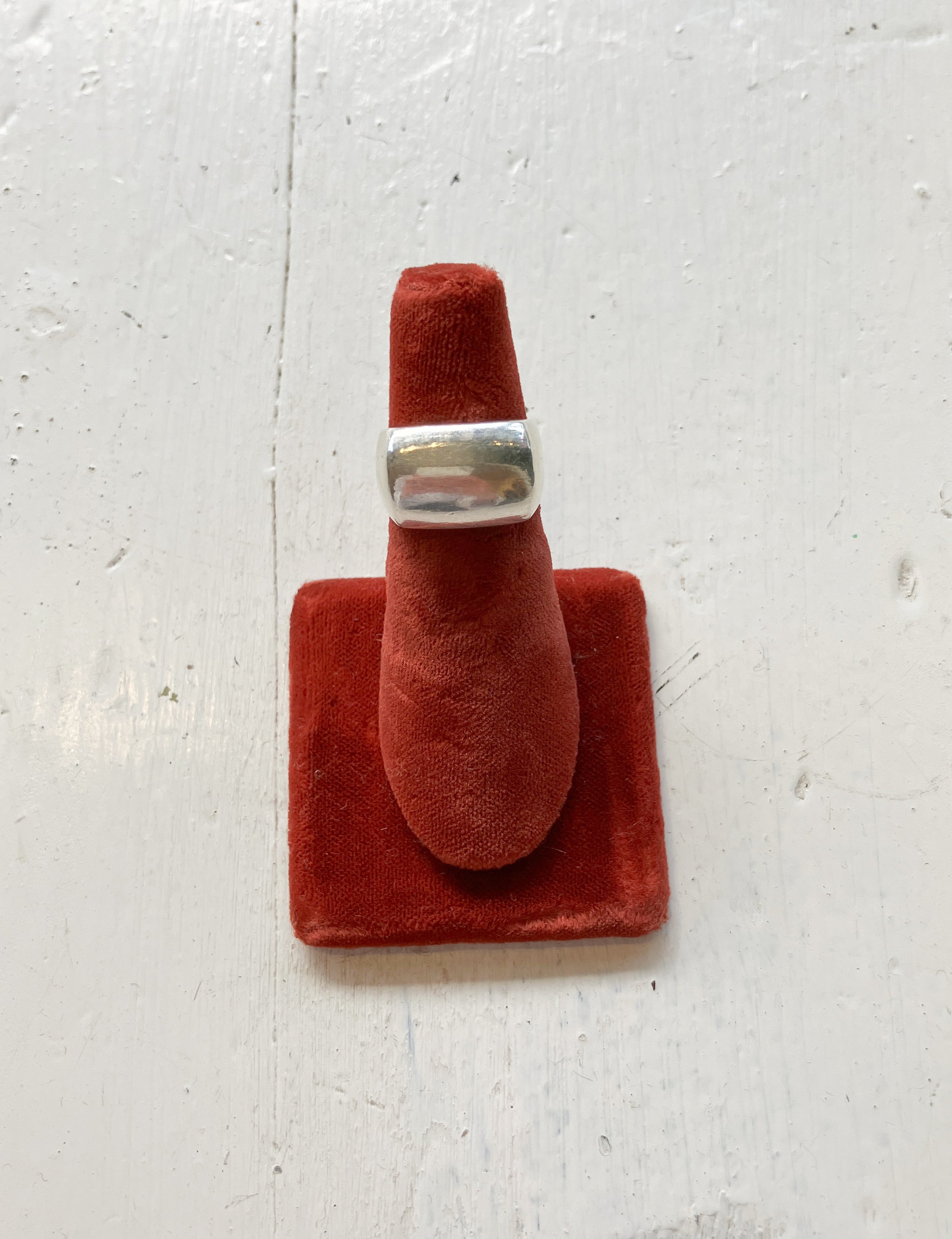 thick signet (1 of 3).jpg