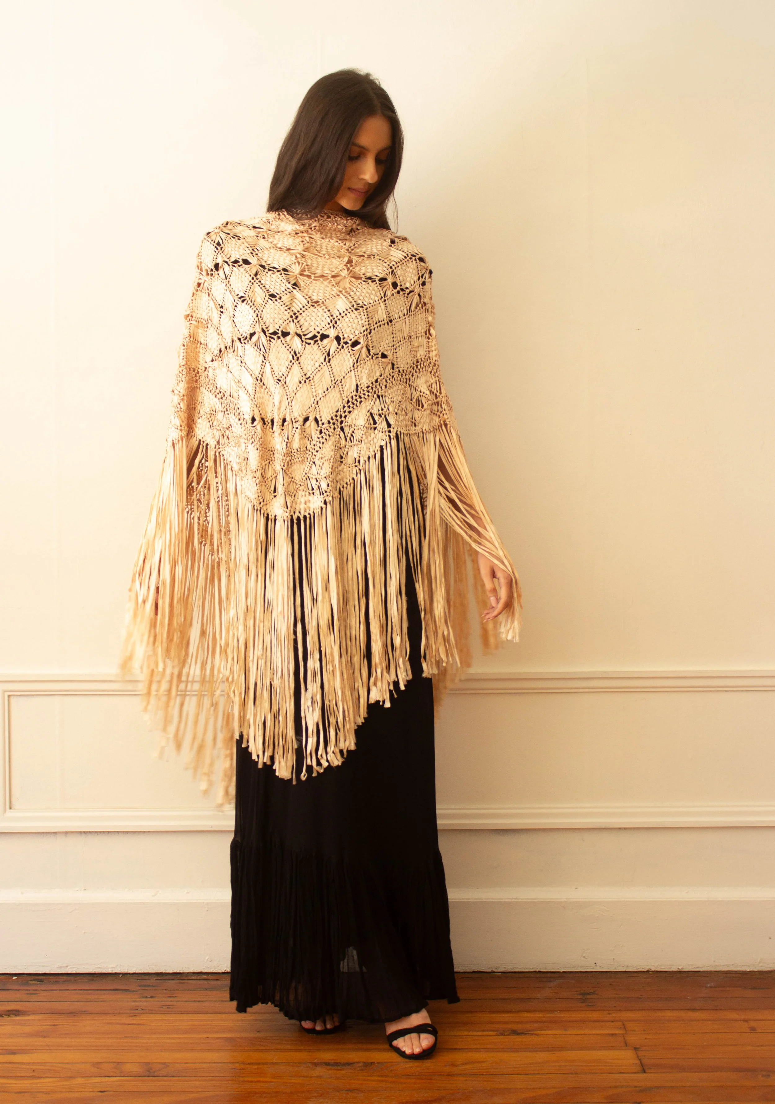 ribbon shawl (4 of 5).jpg