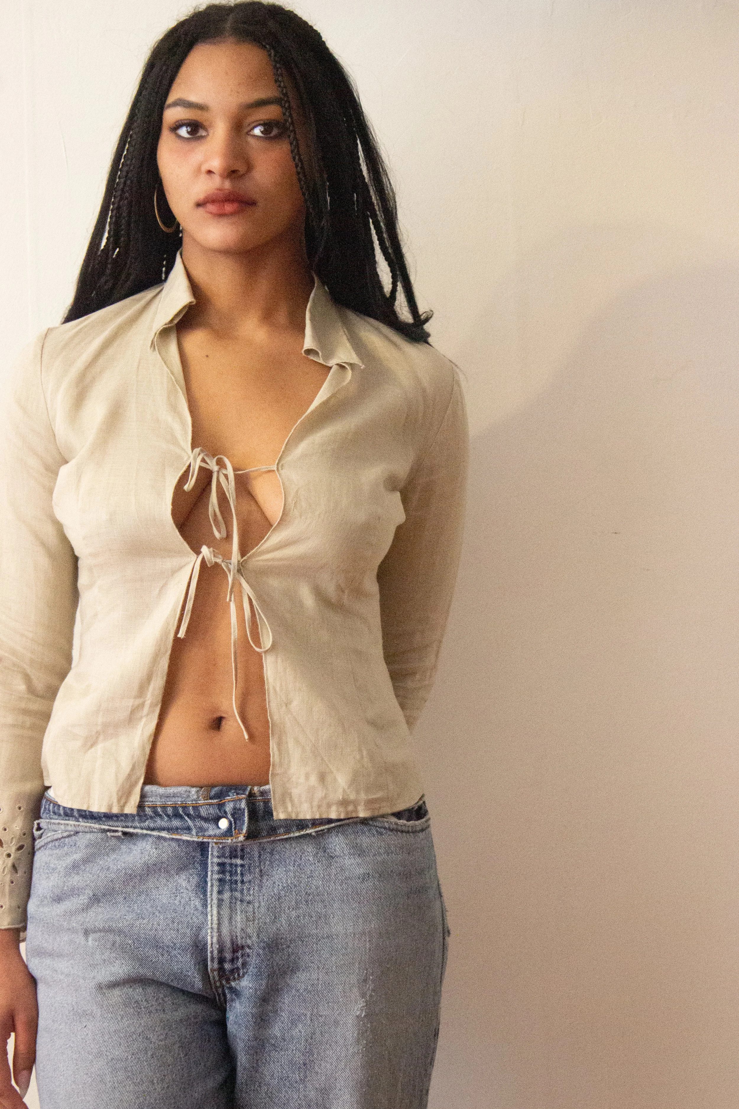 tie front blouse (2 of 4).jpg