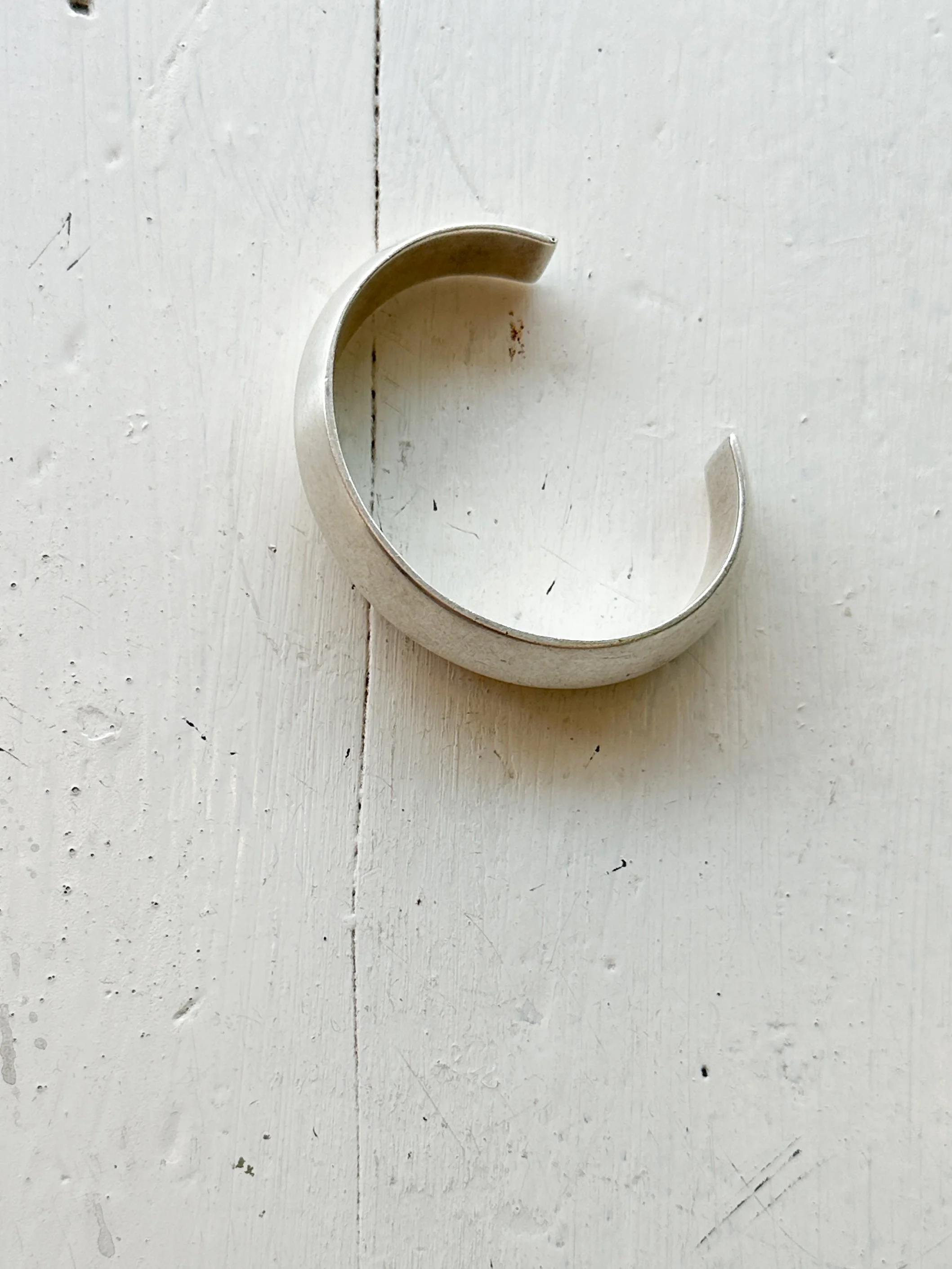 edge cuff (2 of 2).jpg