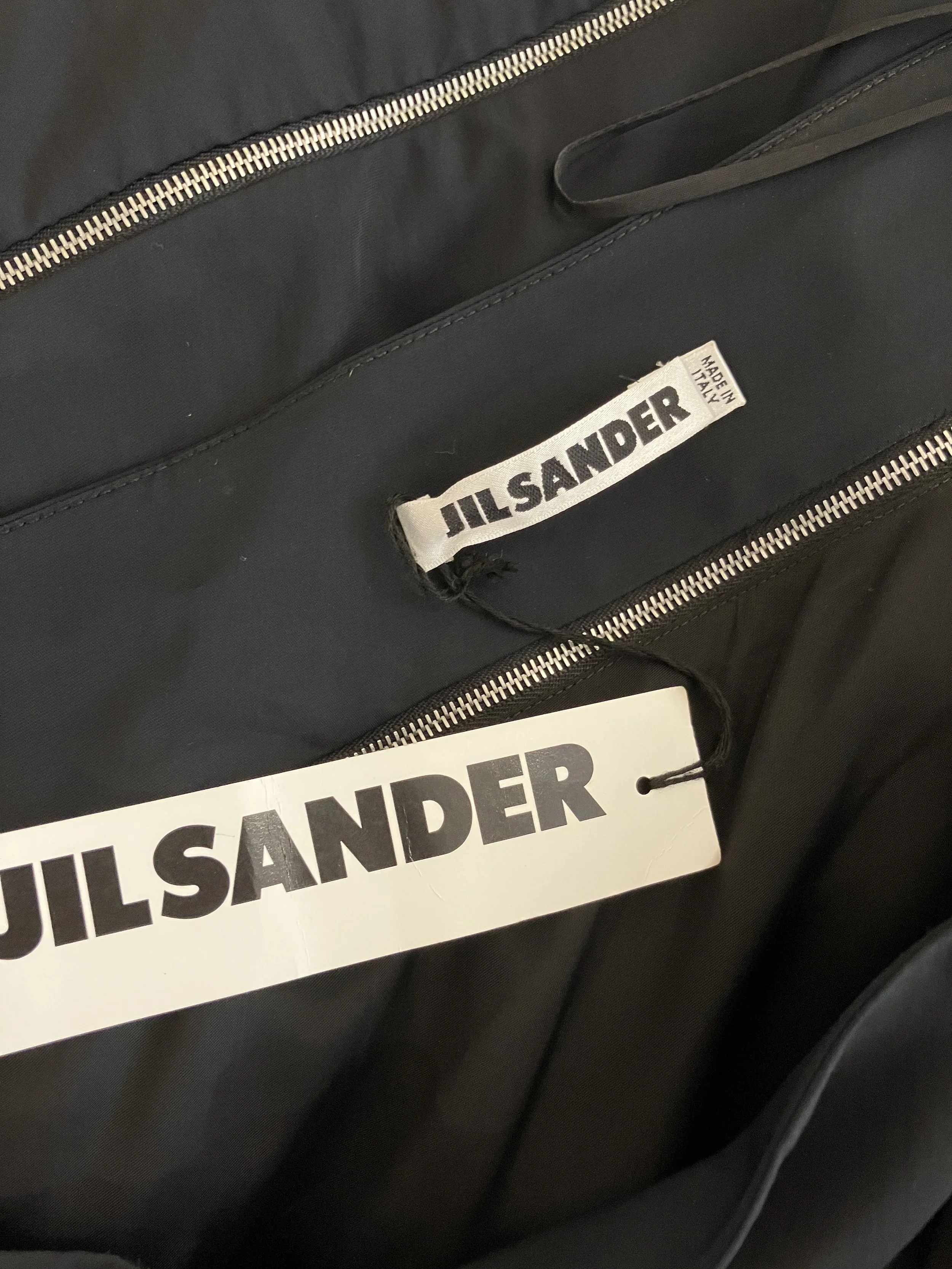 one shoulder tag 1.JPG