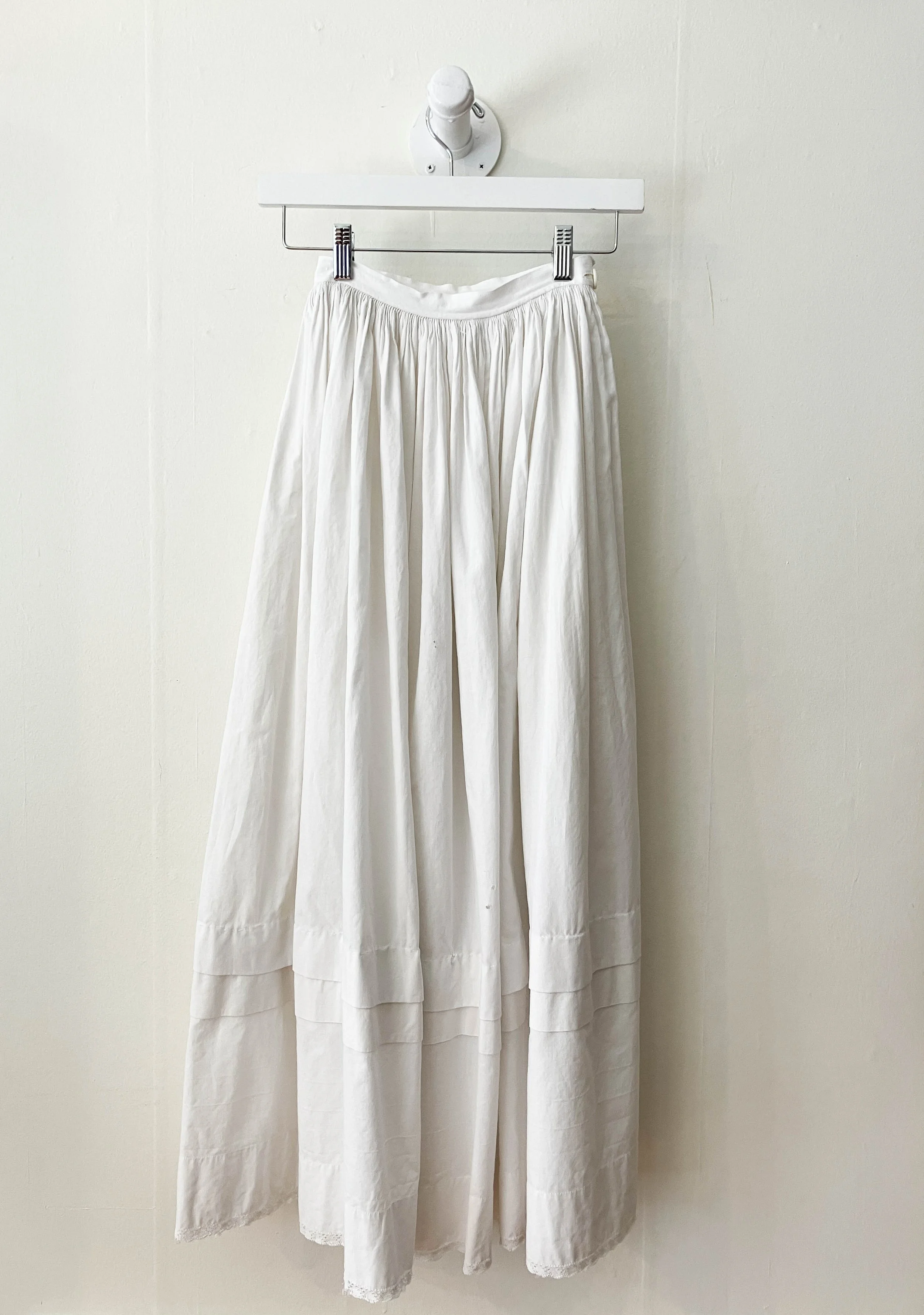 petticoat (1 of 6).jpg