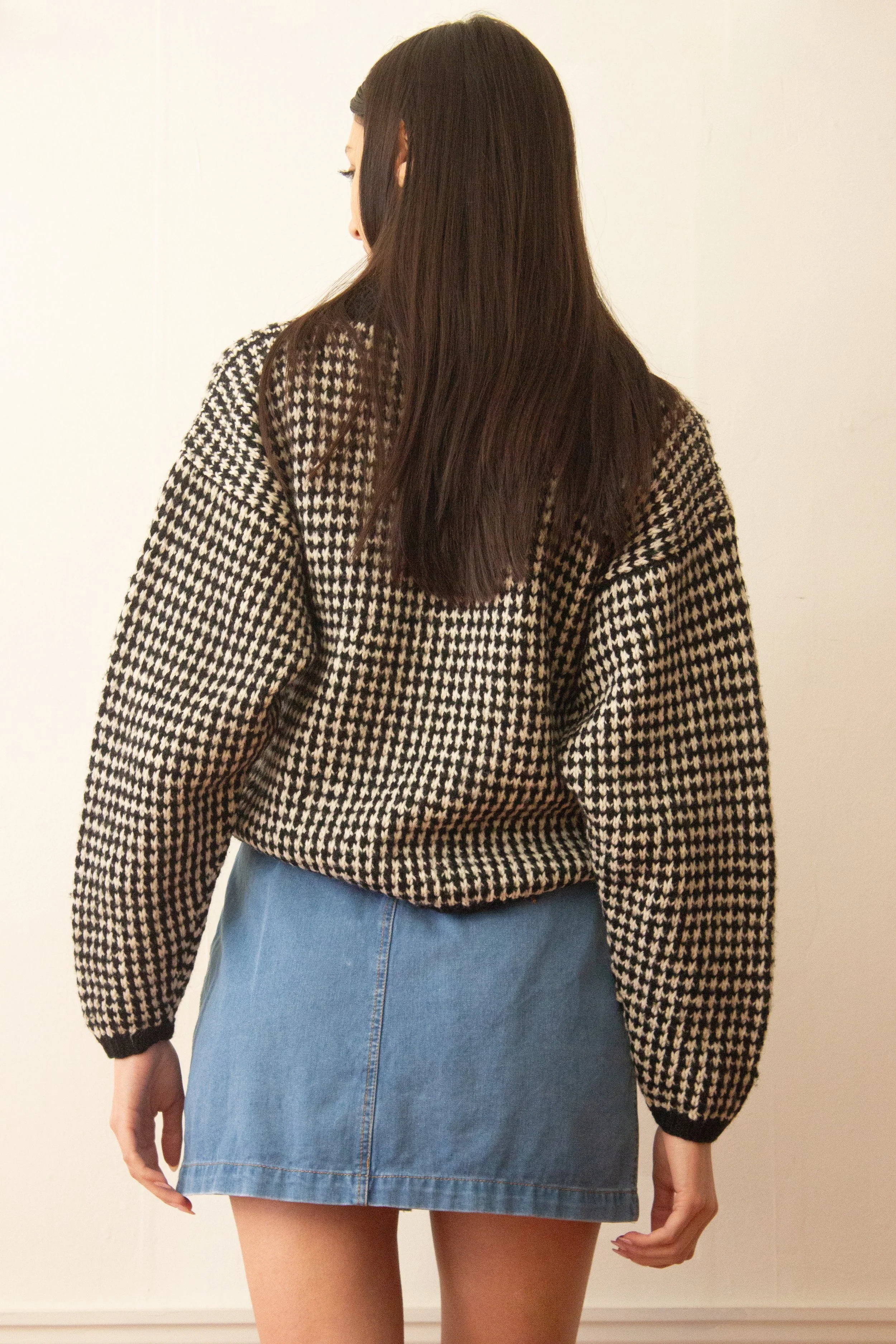 houndstooth and mini skirt (7 of 7).jpg