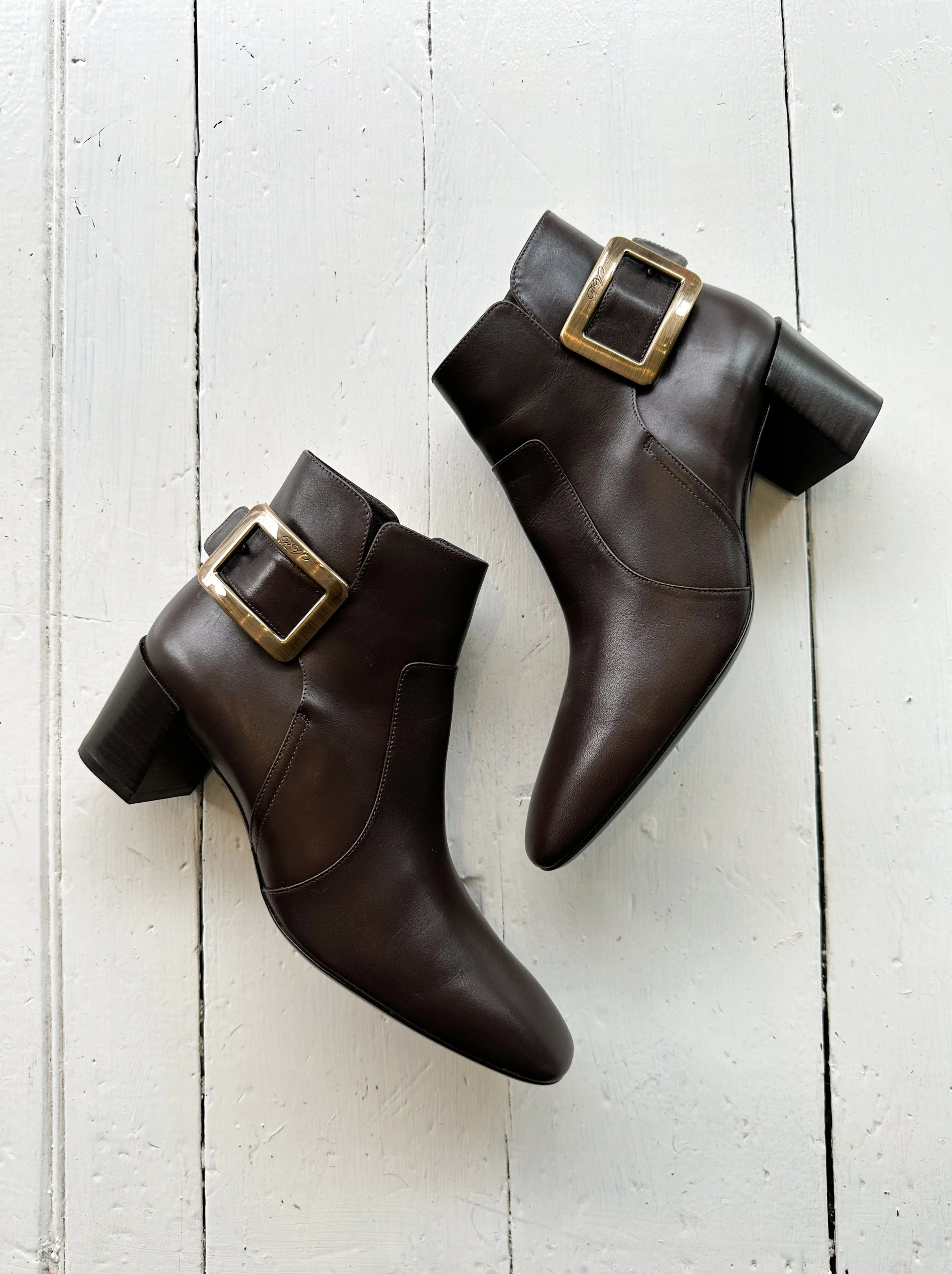 brown boots with gold buckle (3 of 5).jpg