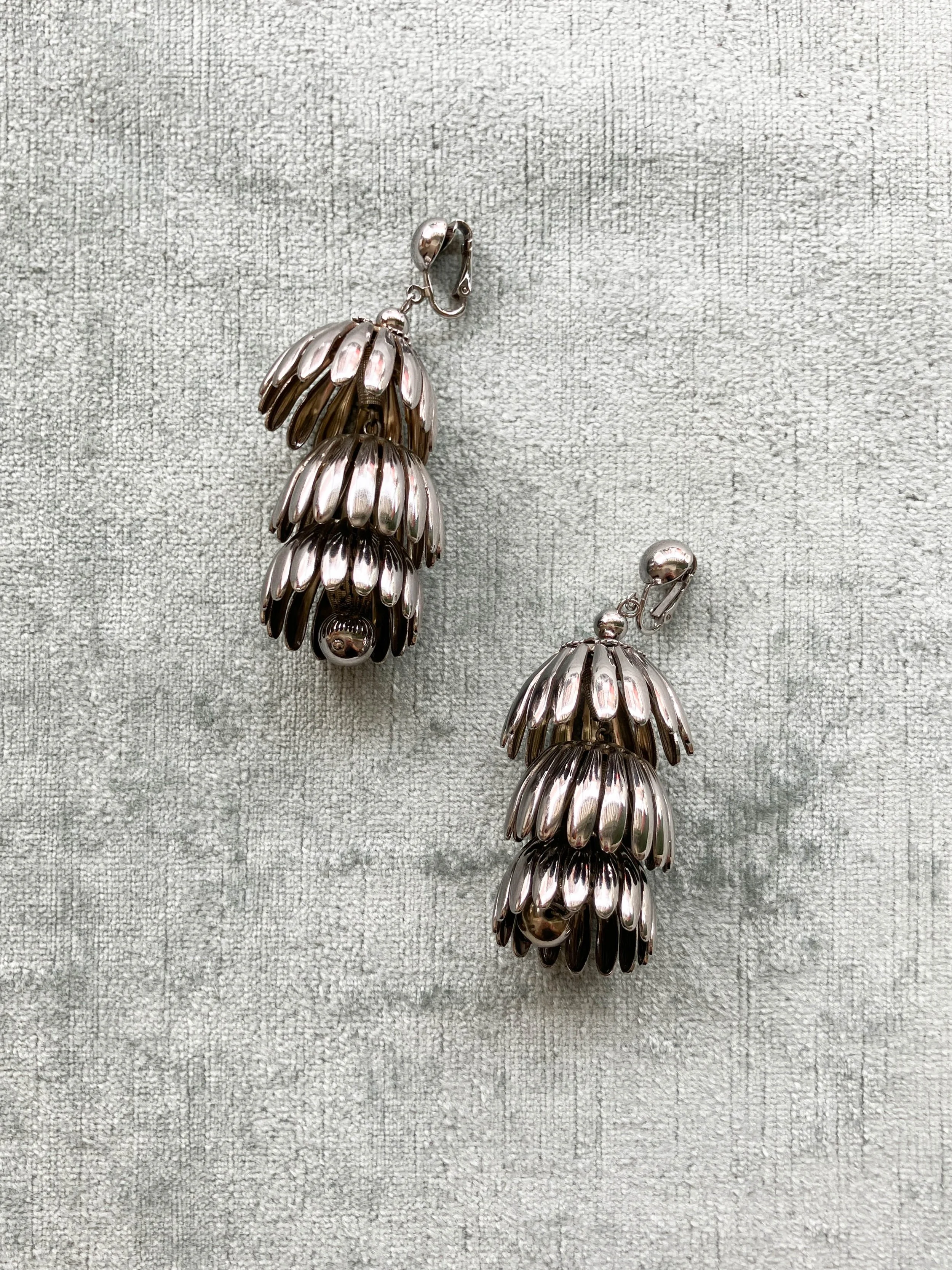 chandelier earrings (6 of 6).jpg