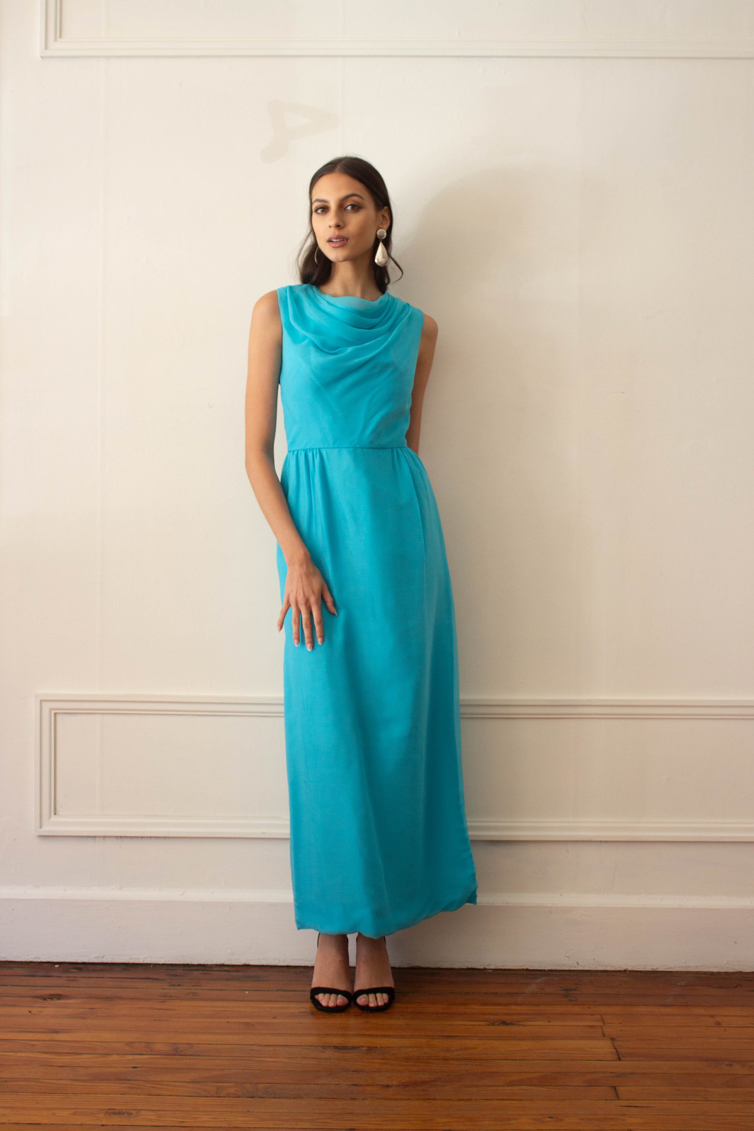turquoise dress (1 of 6).jpg