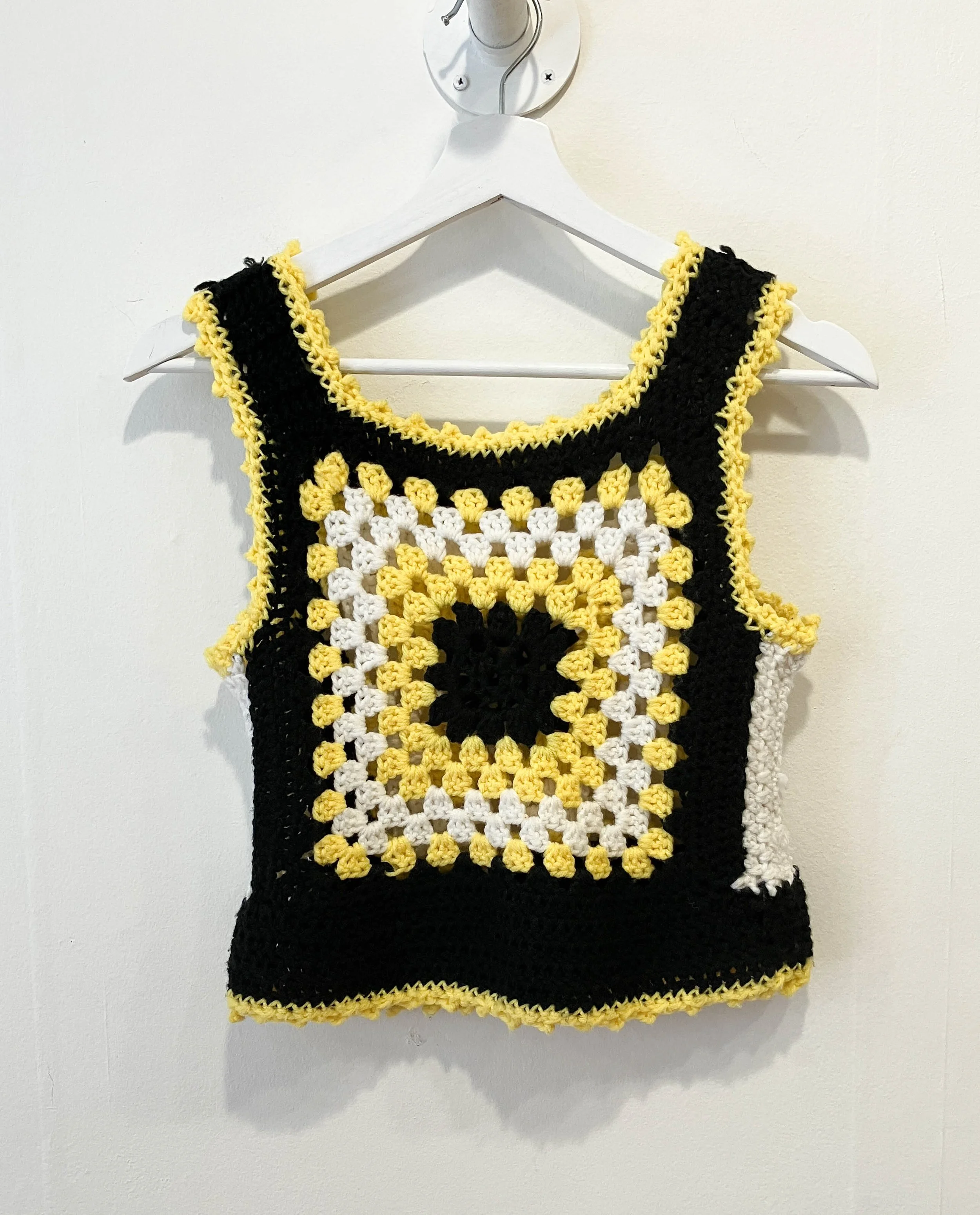 granny square (3 of 3).jpg