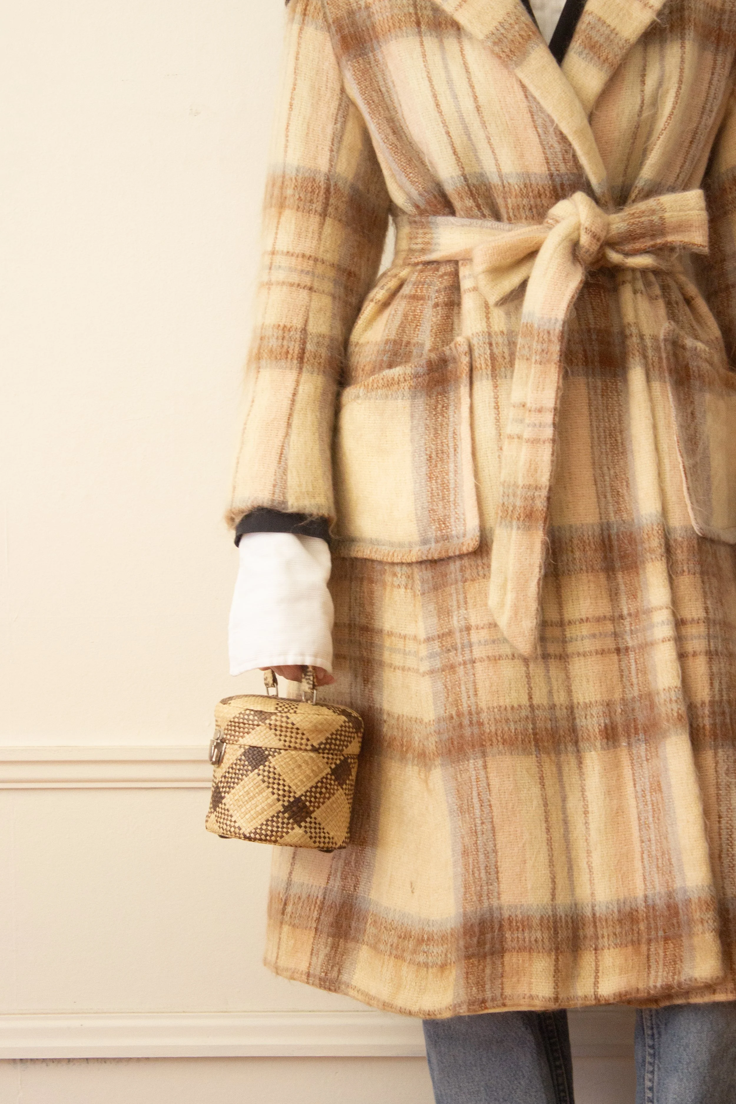 mohair coat (2 of 5).jpg