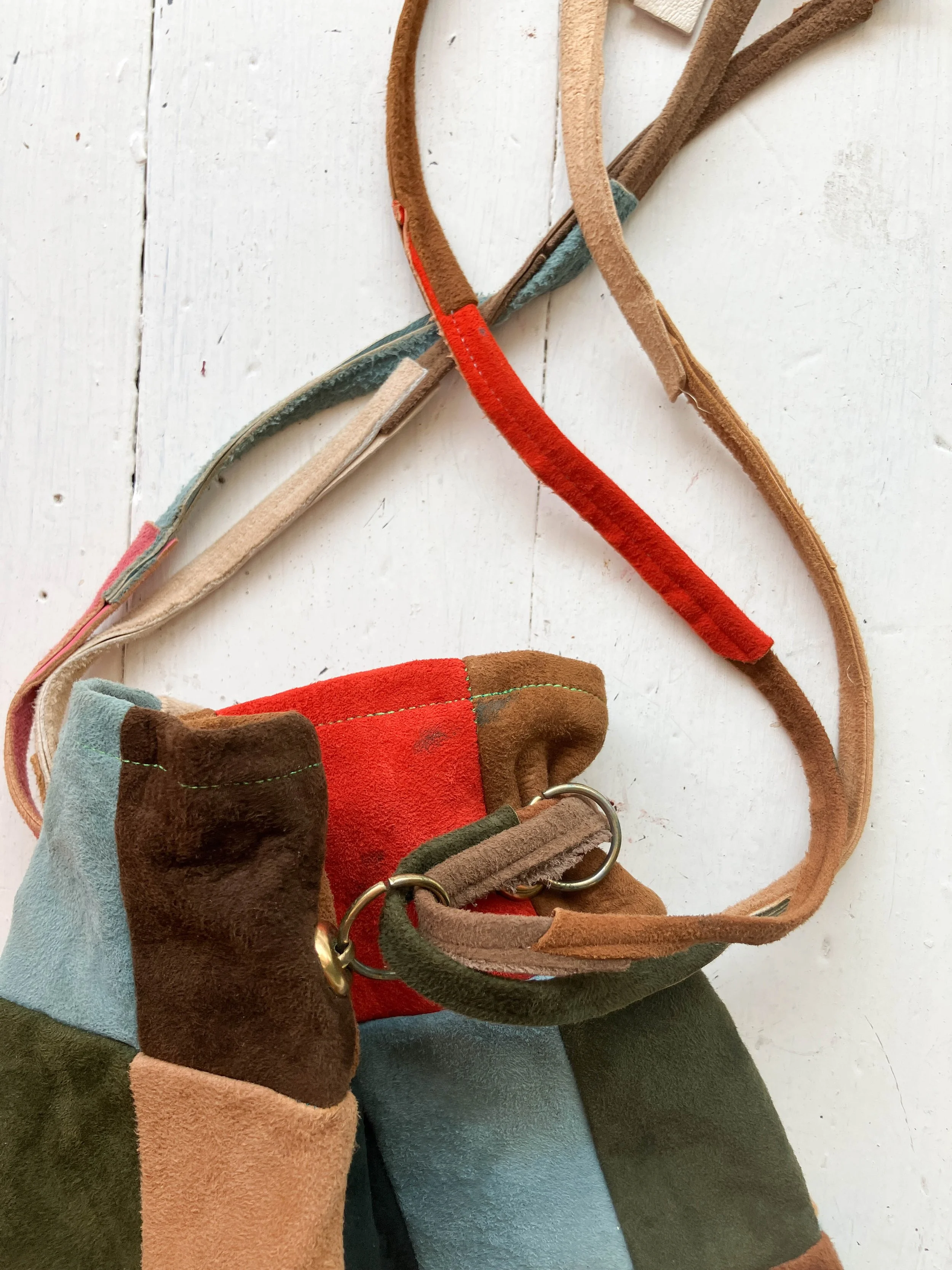 leather bag (3 of 8).jpg