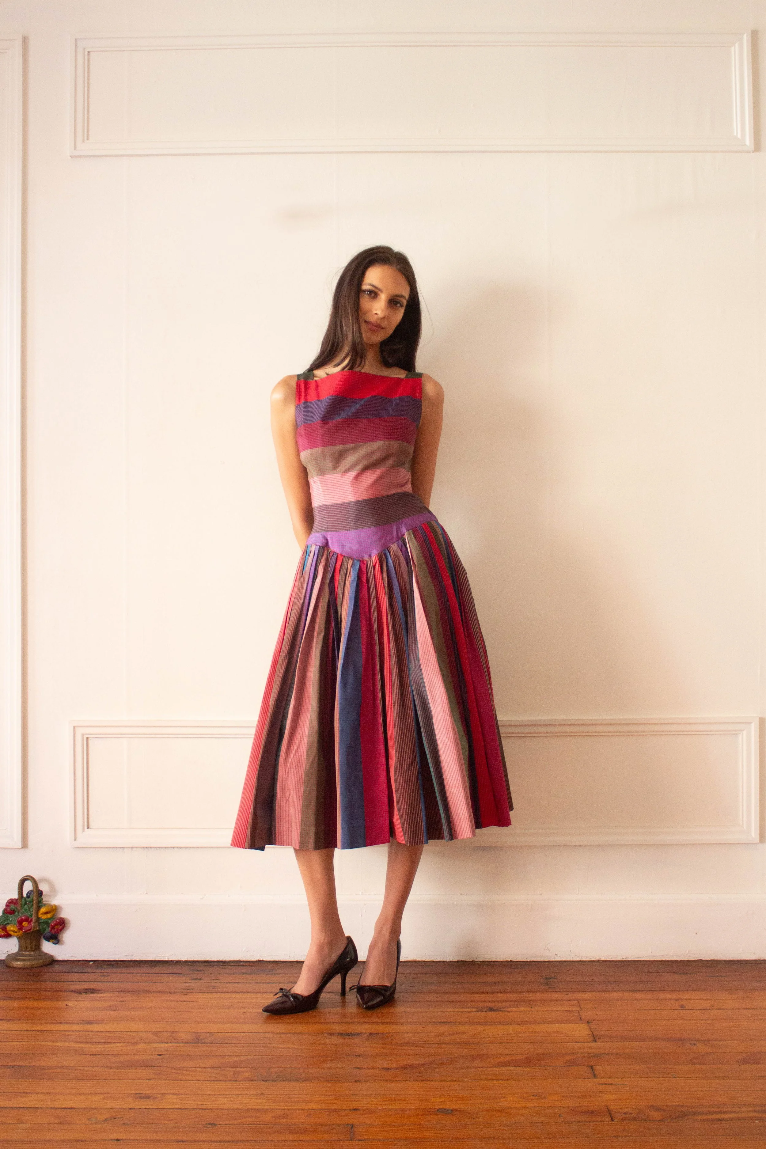 1950s taffeta (1 of 4).jpg