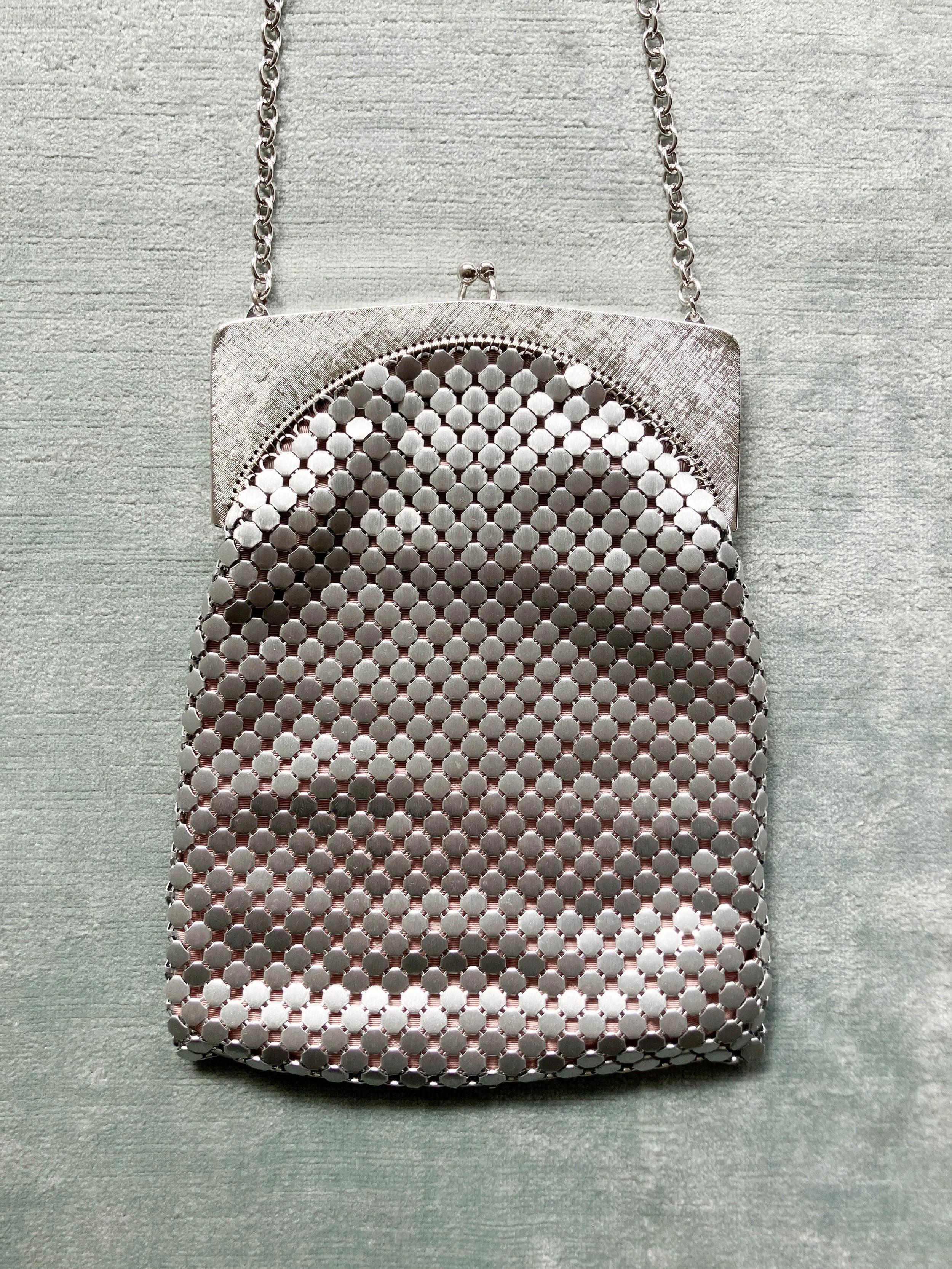 silver metal mesh (2 of 5).jpg