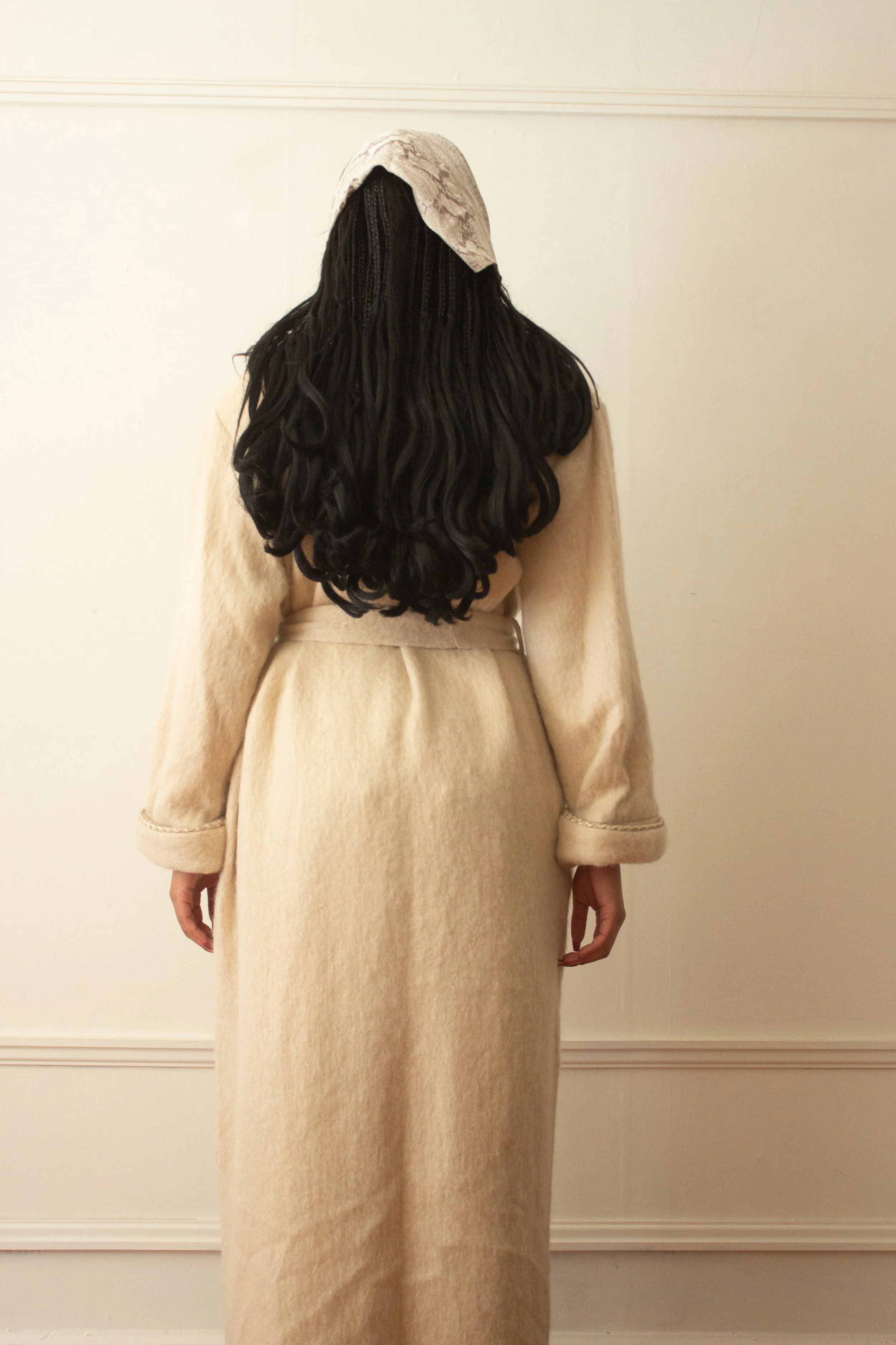 saks robe coat (5 of 6).jpg