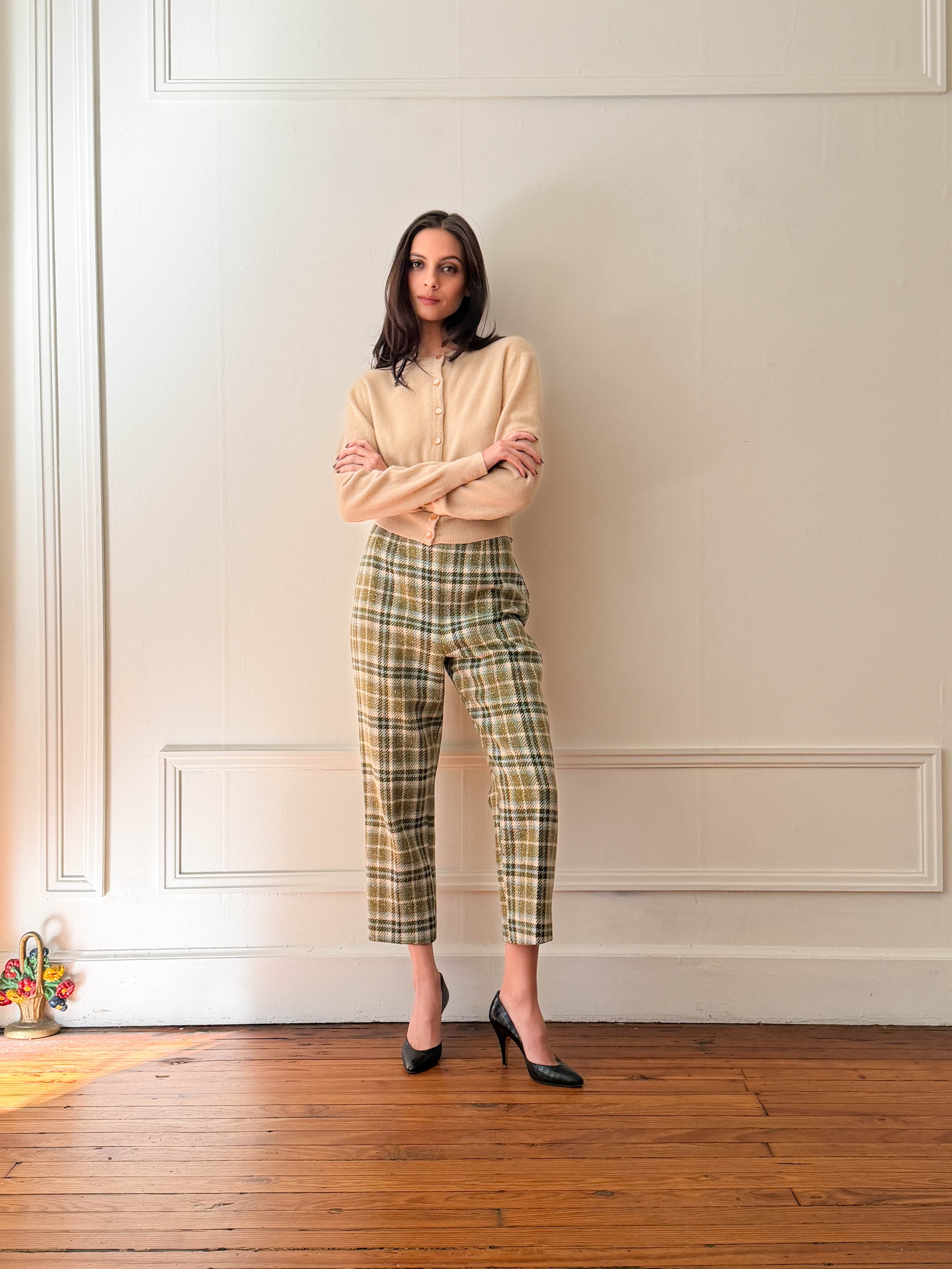 cardigan and pants (1 of 5).jpg