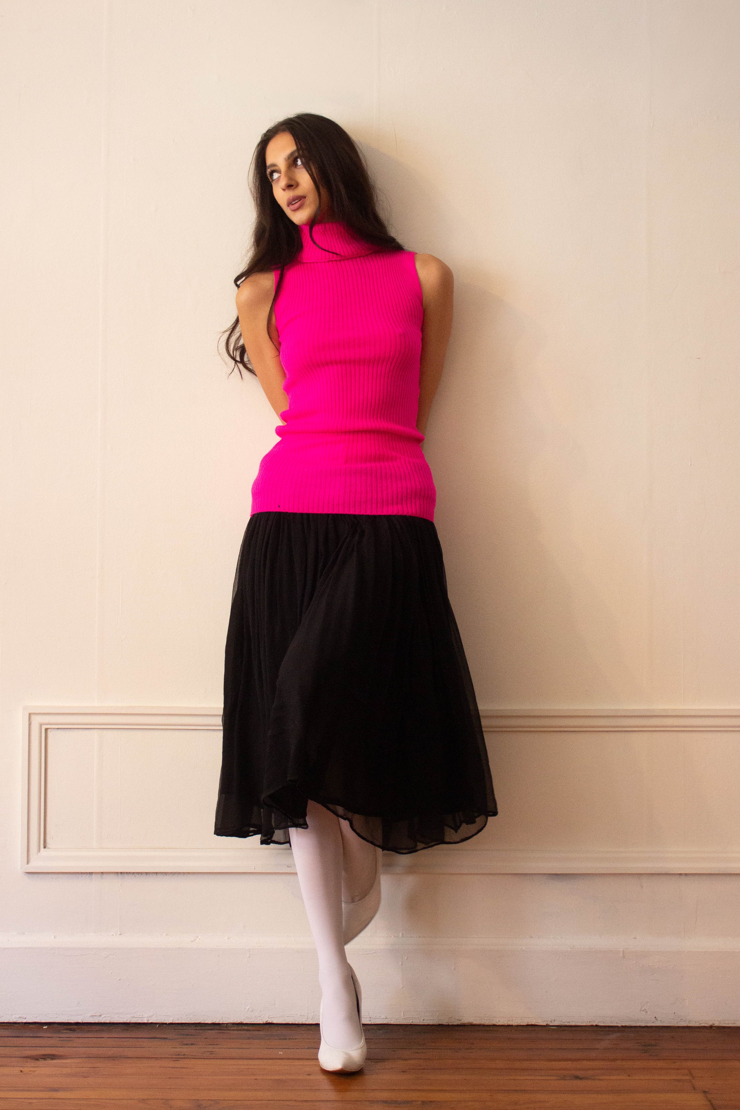 sleeveless knit (6 of 10).jpg