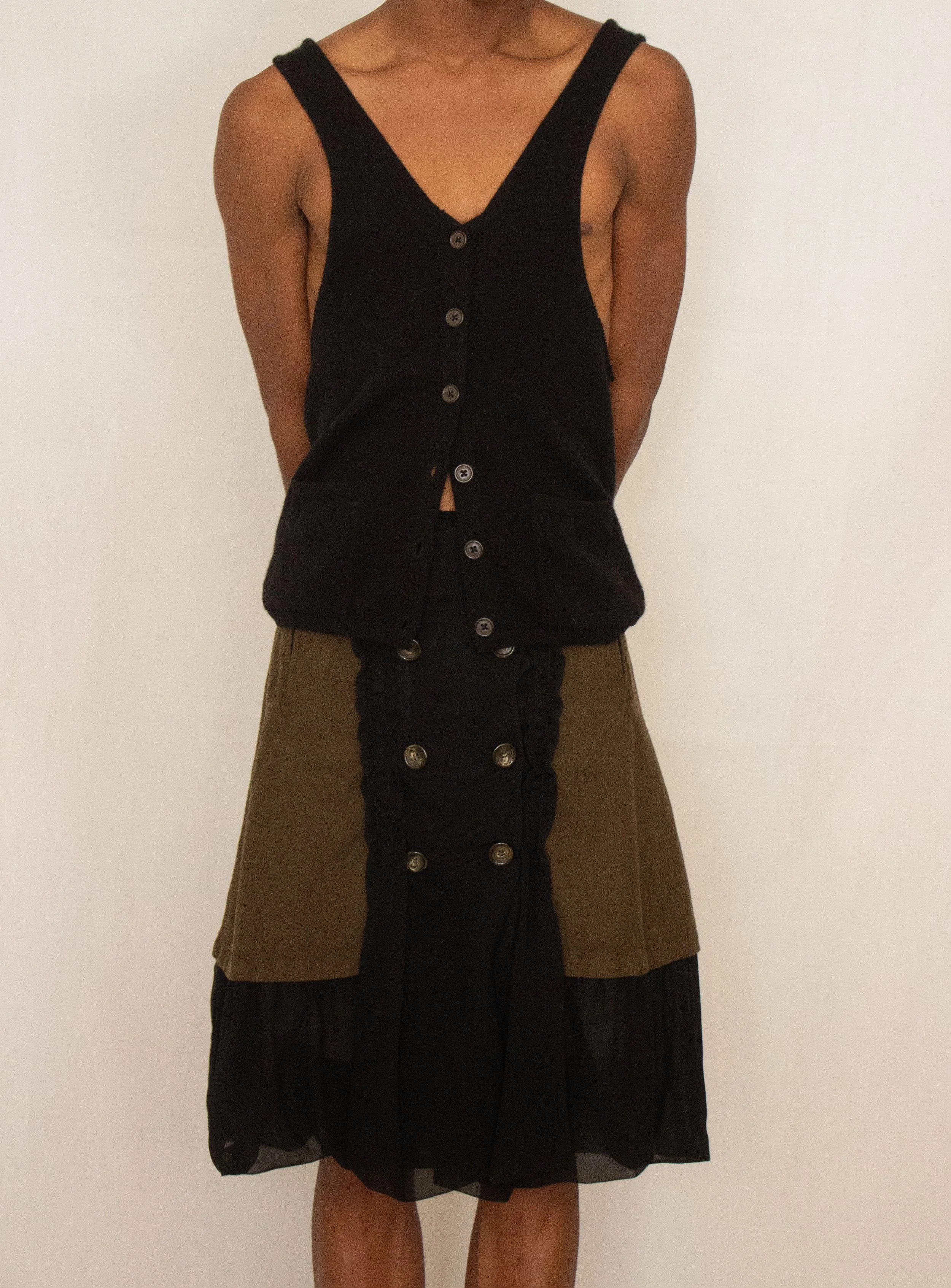 raquel allegra and comme skirt (6 of 6).jpg