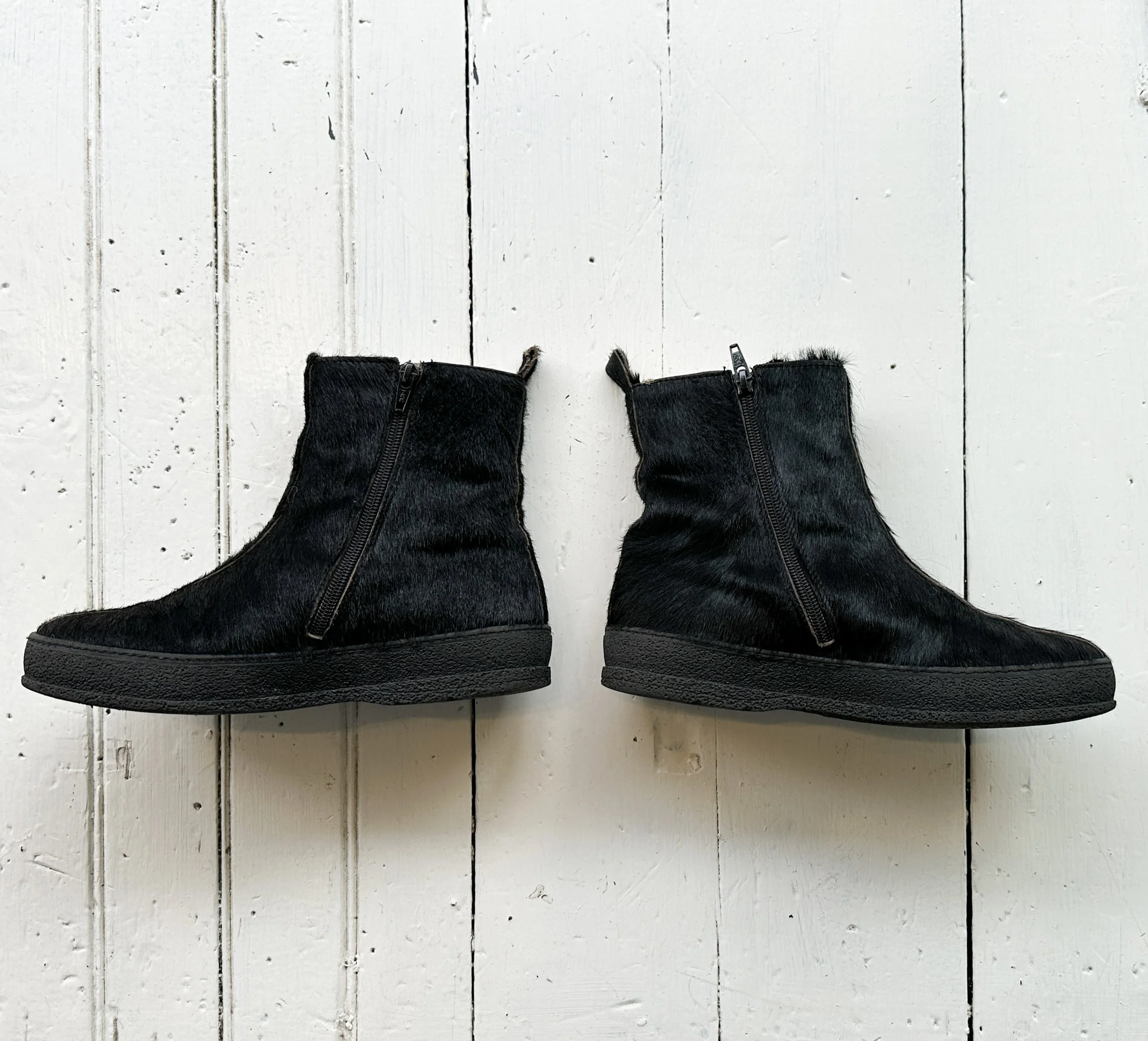 ponyhair boots (3 of 5).jpg