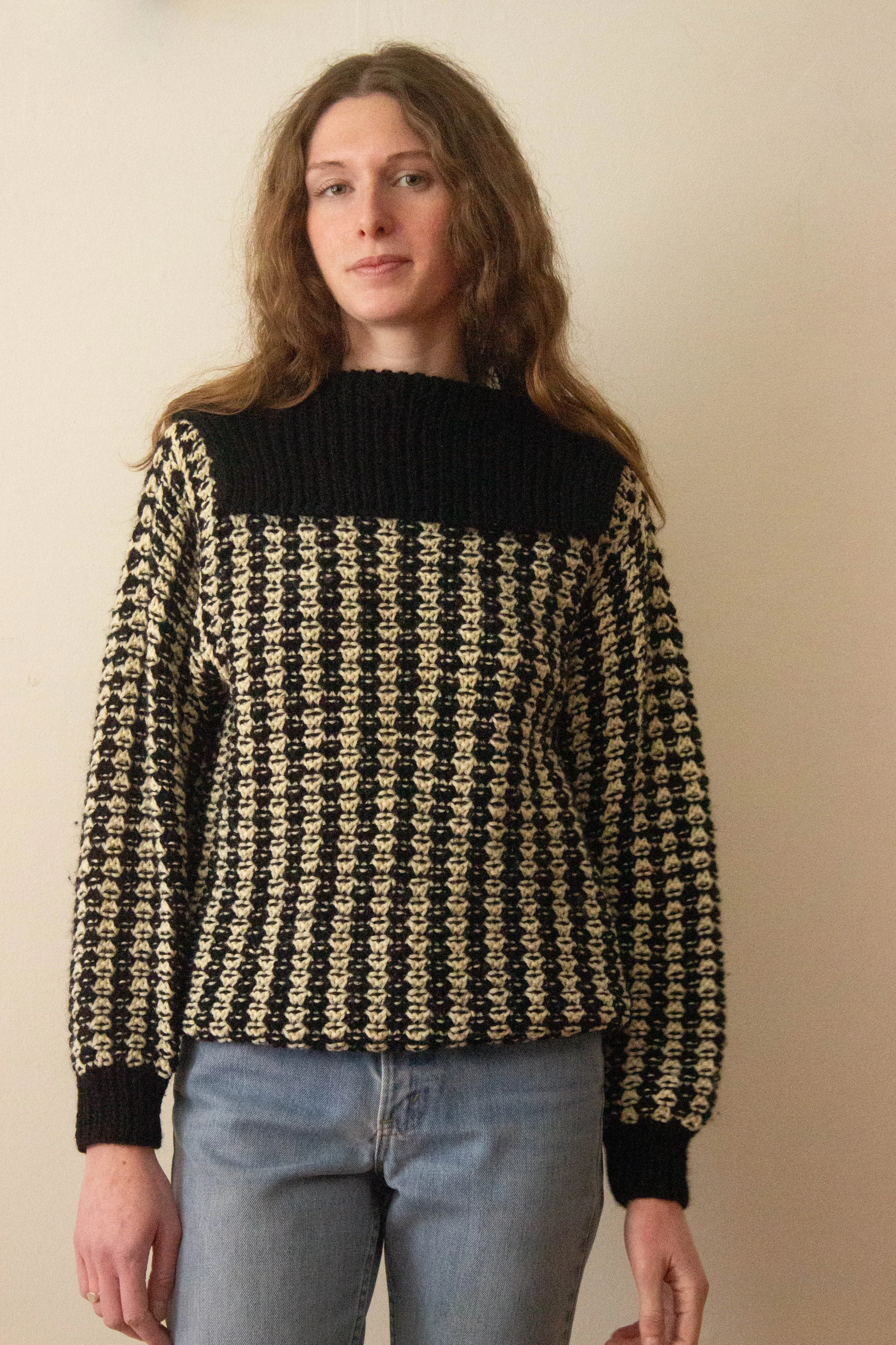 black and white sweater (2 of 4).jpg