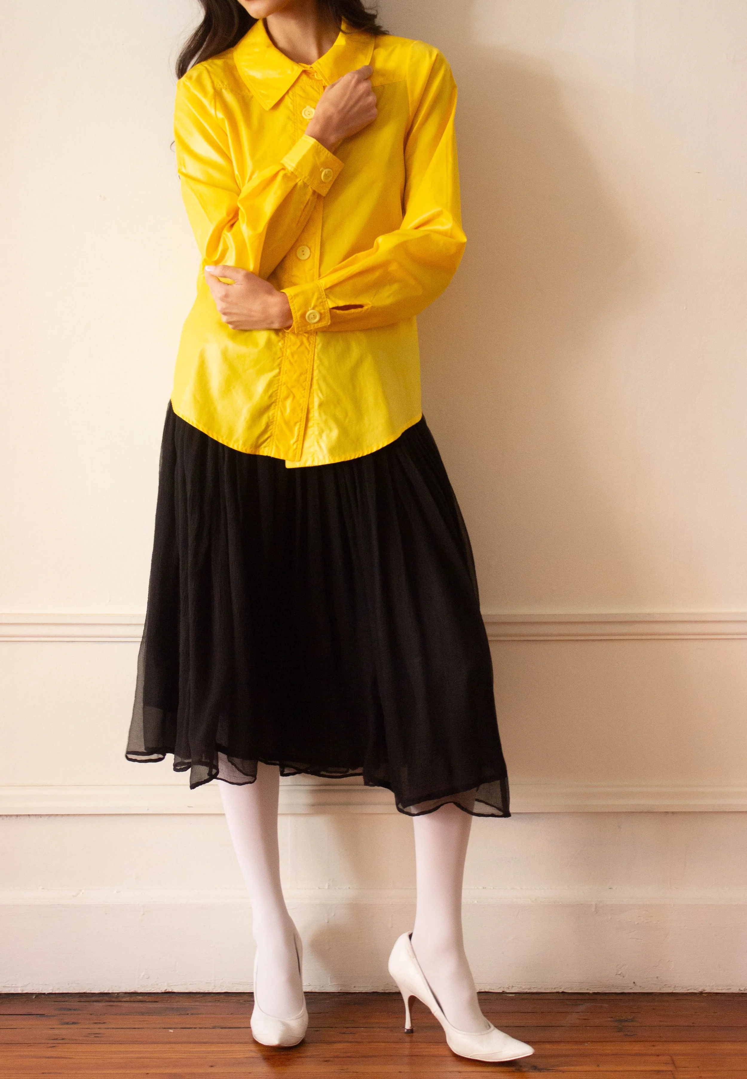 yellow nylon (5 of 7).jpg