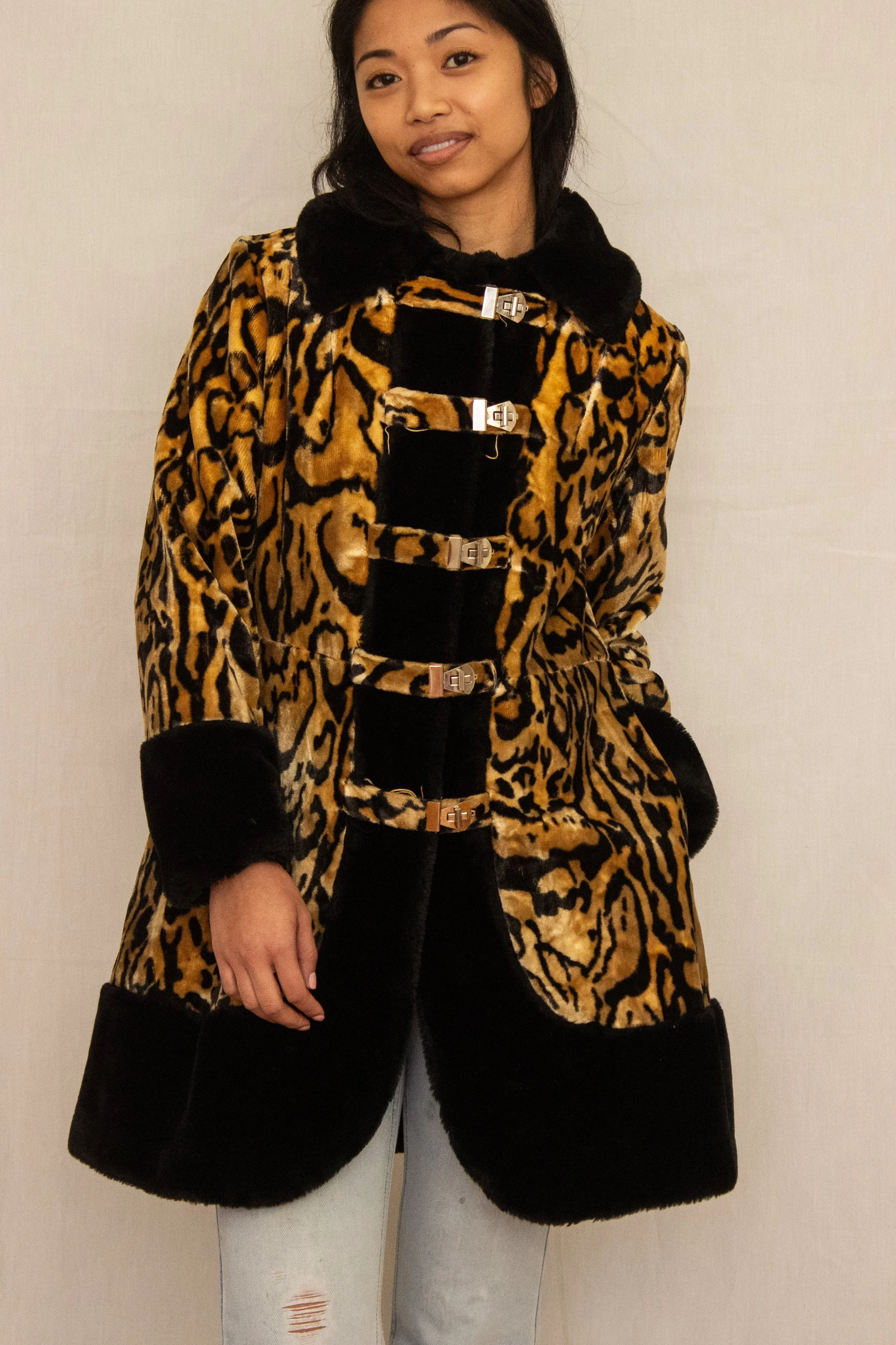 leopard jacket (2 of 4).jpg