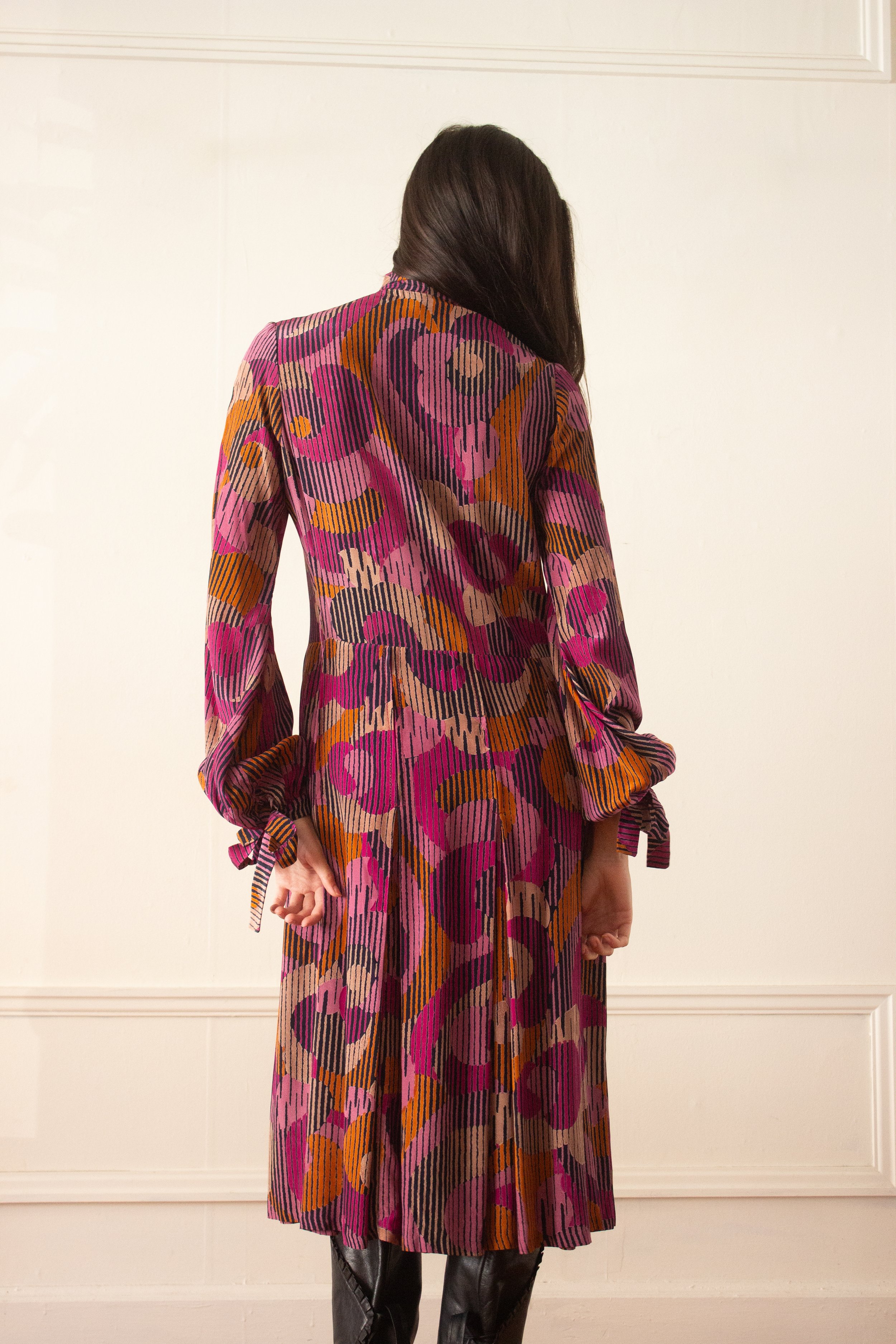 chloe ish silk dress (5 of 10) - Copy.jpg