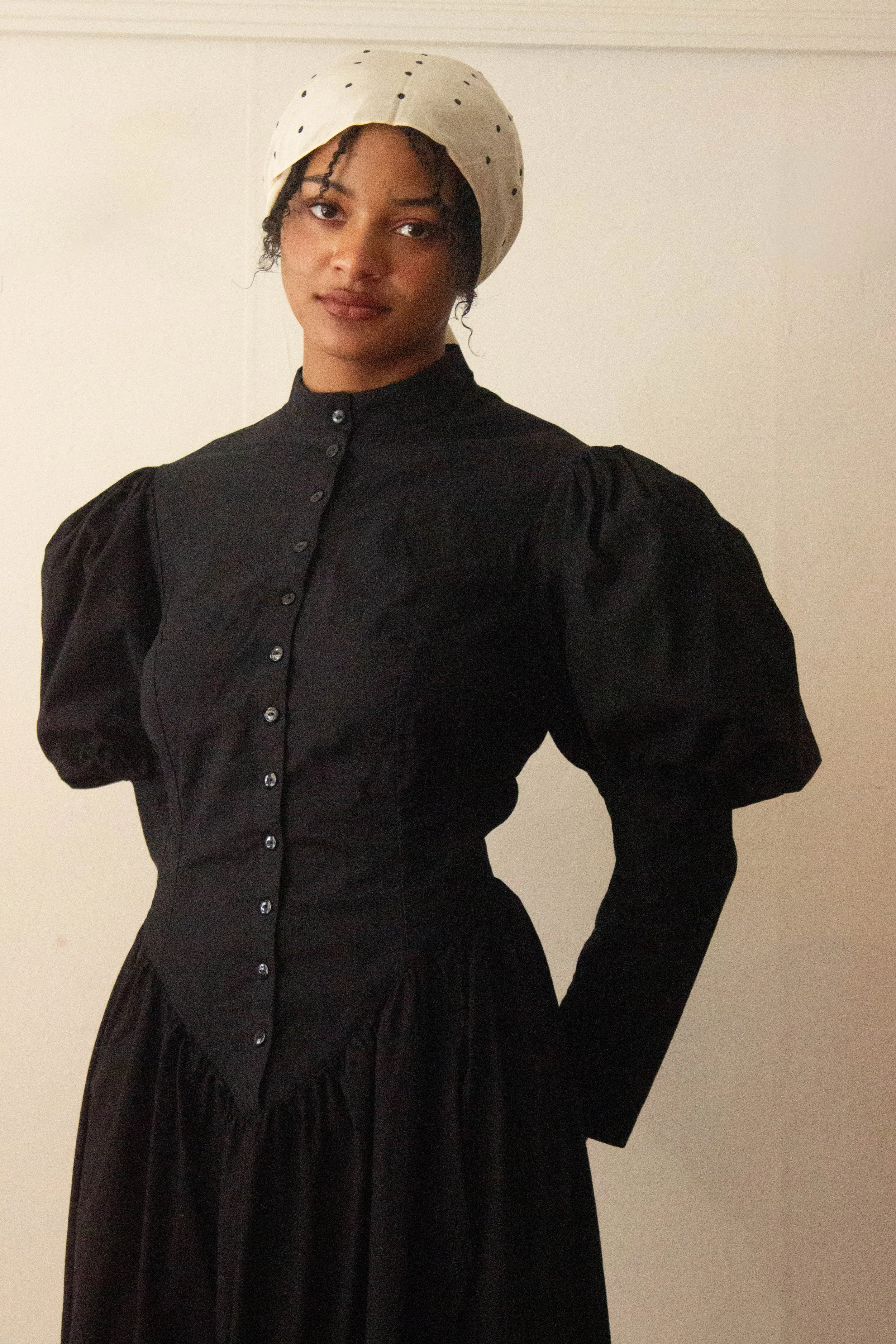 mutton sleeve (2 of 5).jpg