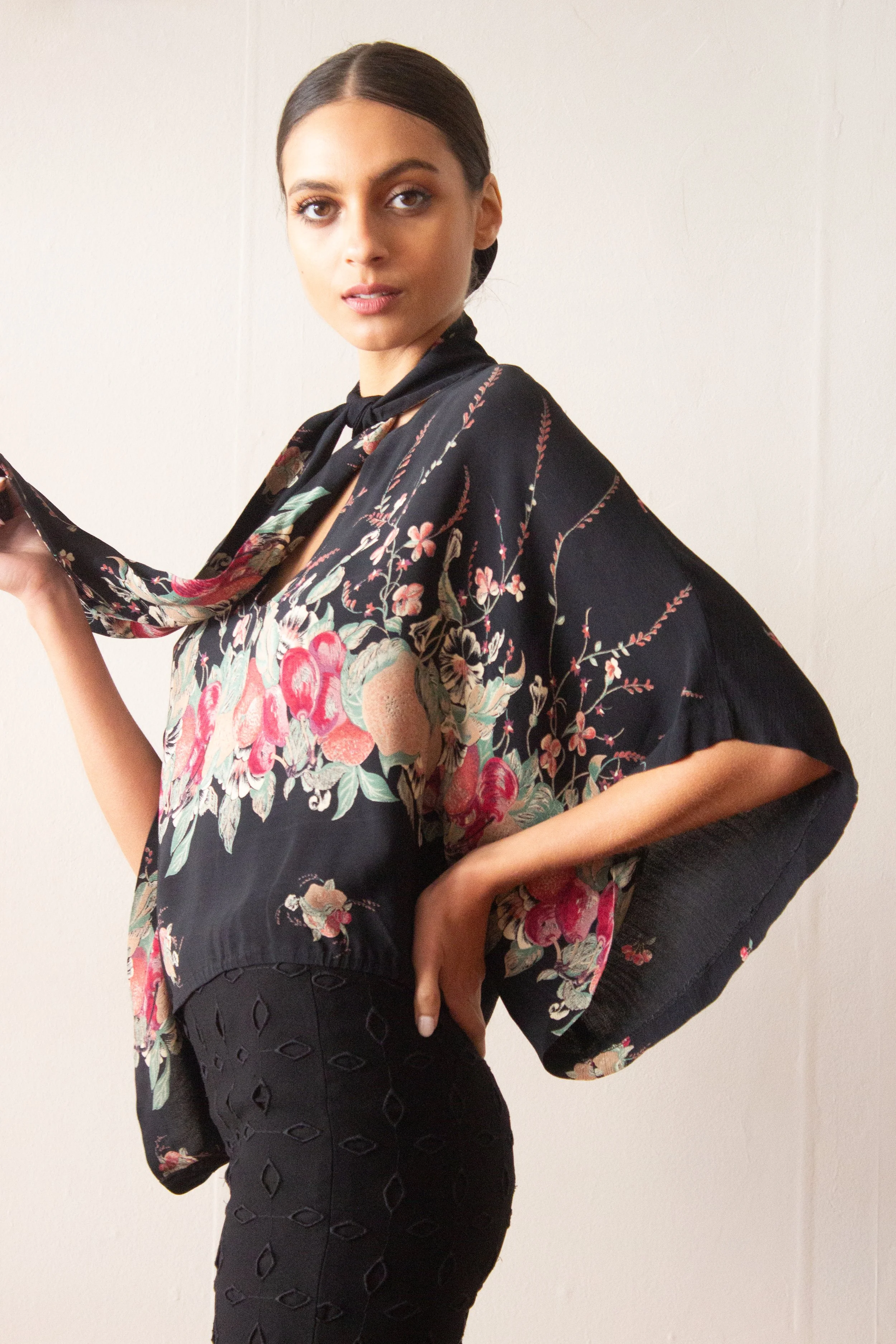kimono top (2 of 4).jpg