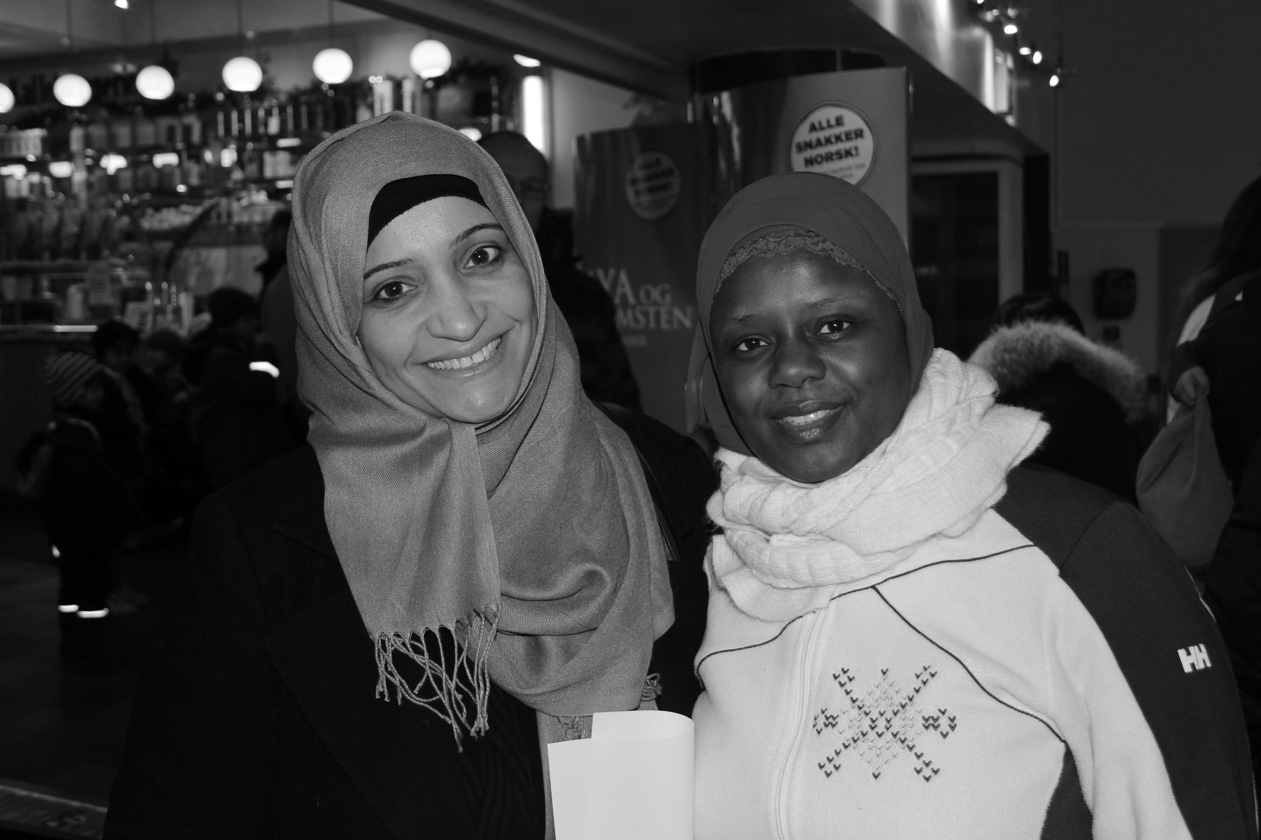 Mardiah fra Bahrain har vært med på Abloom filmfestival siden 2012. Hun ble kjent med Faridah de begge var med på samtalegrupper for foreldrene i bydel Gamle Oslo lenge før festivalen fant sted.