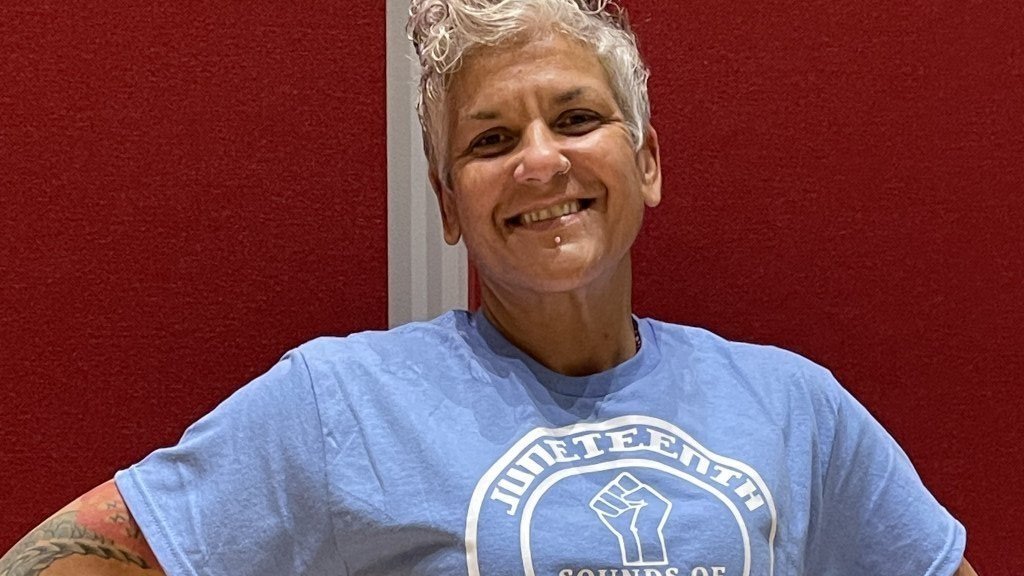 Juneteenth Outline T-shirt