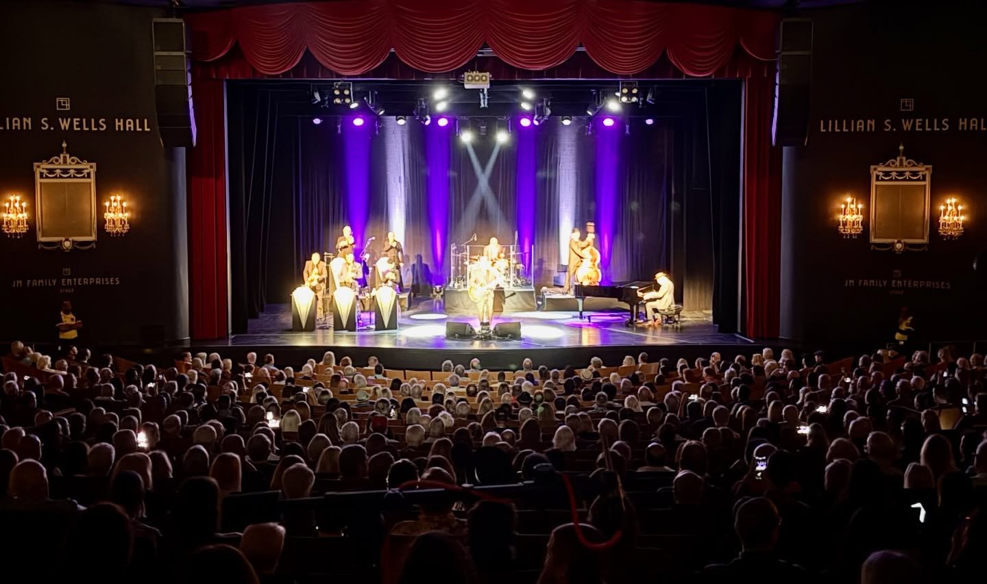 Thank you Ft. Lauderdale for dancing with us!! What a blast 💃 Til next time&hellip;.

#BBVD #swingmusic #tour